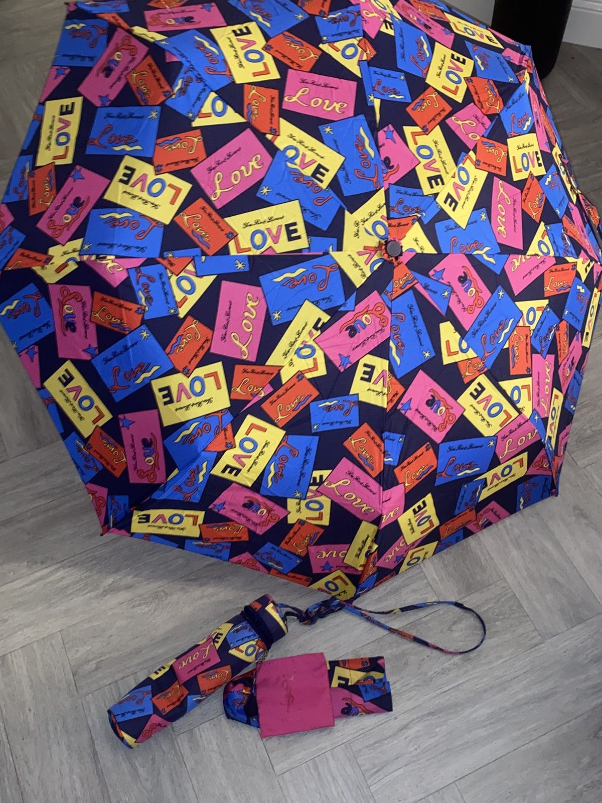 Yves Saint Laurent YSL VINTAGE umbrella YVES SAINT LAURENT showers of love Size ONE SIZE - 8 Thumbnail