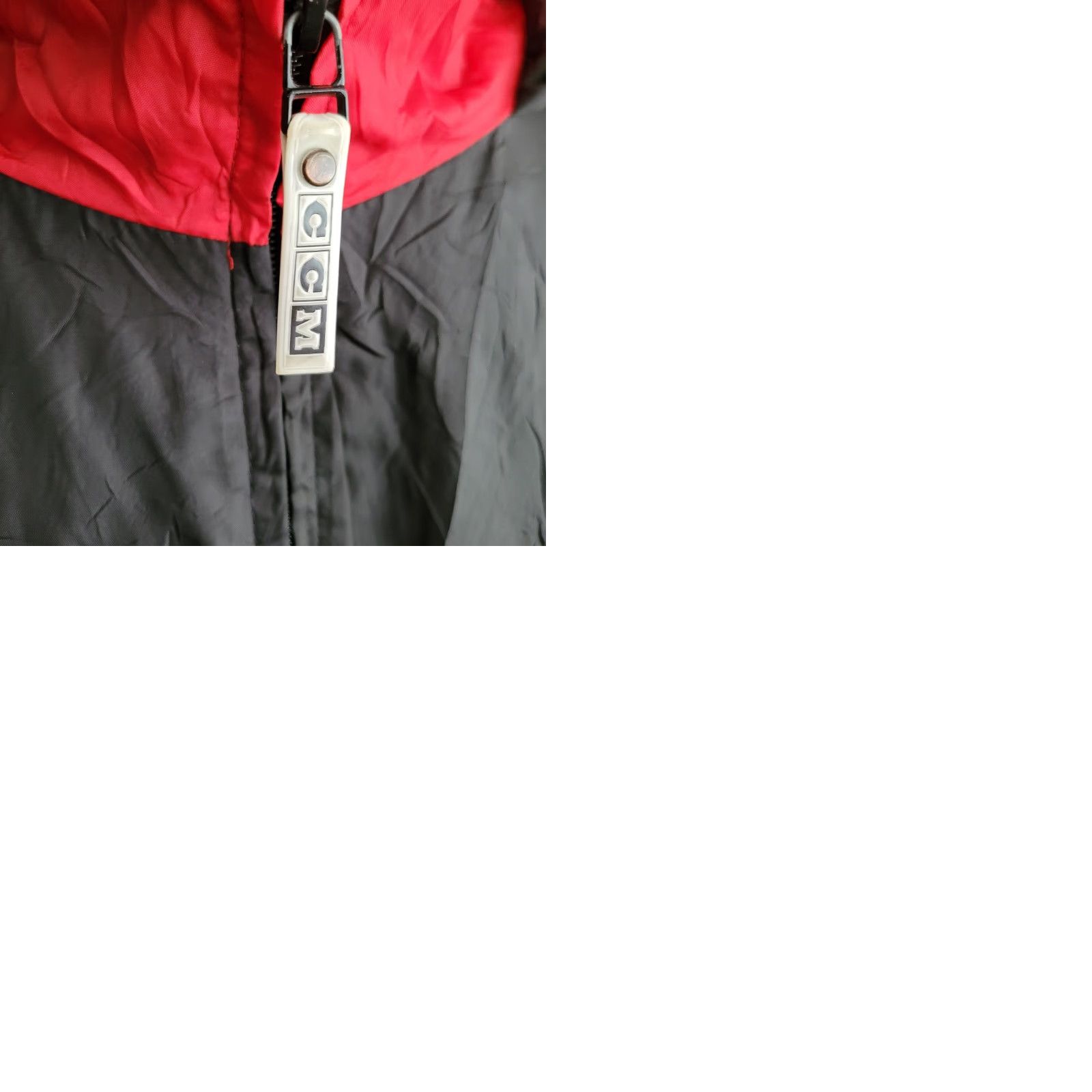 NHL Nike DETROID NHL Jacket - CCM Red Wings, Adult L, Black, Nylon Puffer Jacket (Wing Collar) - Jerseys & Outerwear Size US L / EU 52-54 / 3 - 9 Thumbnail