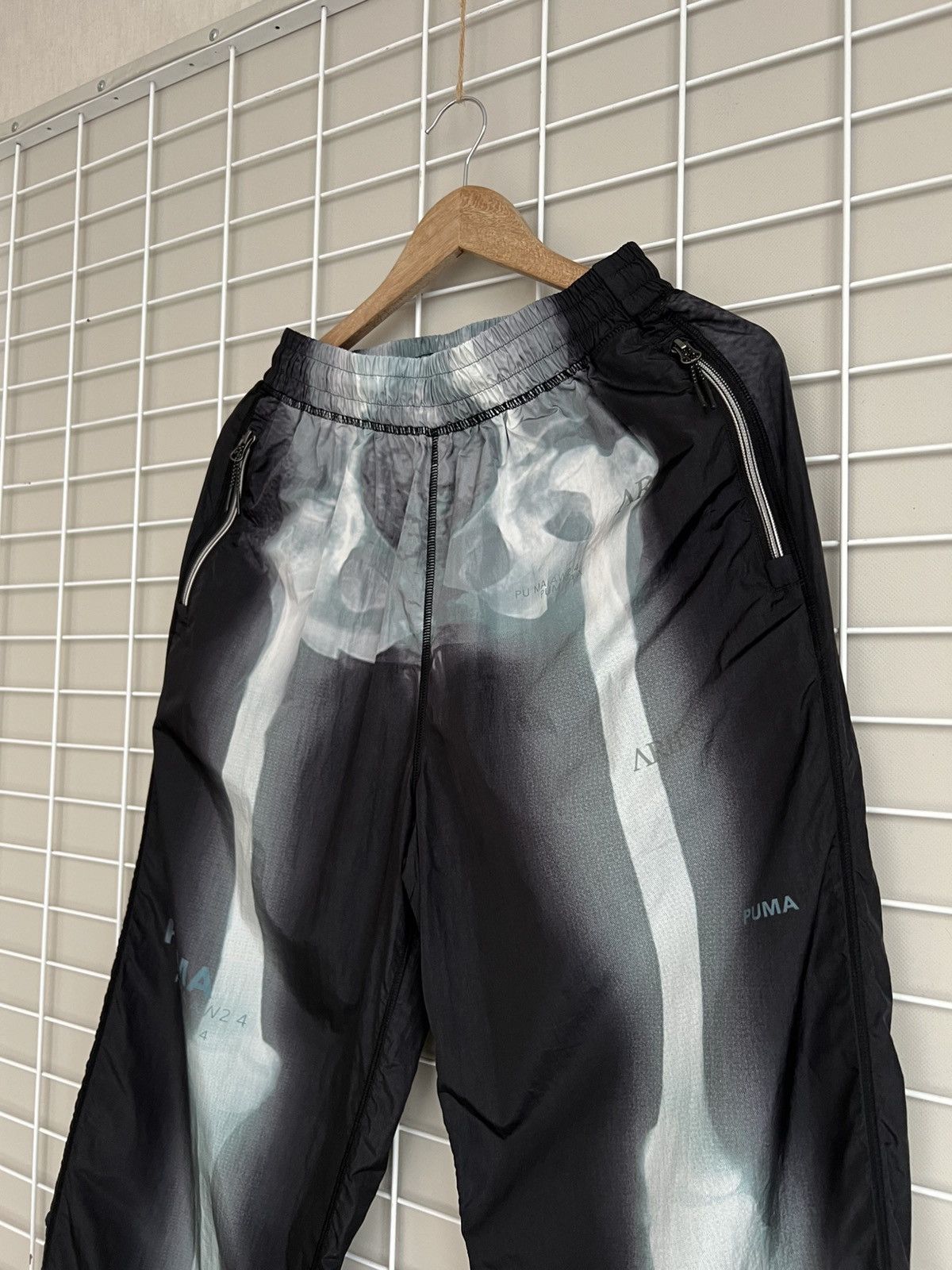 Puma Puma x Aries Lightweight Pants New With Tags Mens Size S/M Size US 34 / EU 50 - 5 Thumbnail