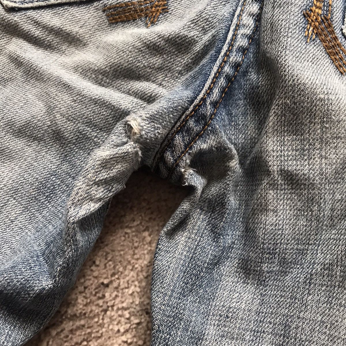 Vintage Vintage 90s Distressed Flared Jeans Low Rise Grunge Y2K 29 Size 29" - 6 Thumbnail
