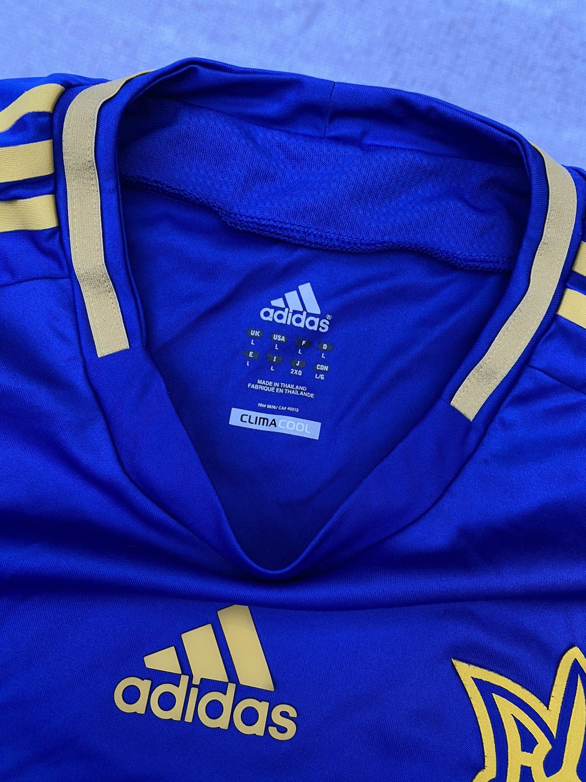 Adidas × Vintage UKRAINE 2012 2013 AWAY FOOTBALL SHIRT SOCCER JERSEY ADIDAS Size US L / EU 52-54 / 3 - 4 Thumbnail