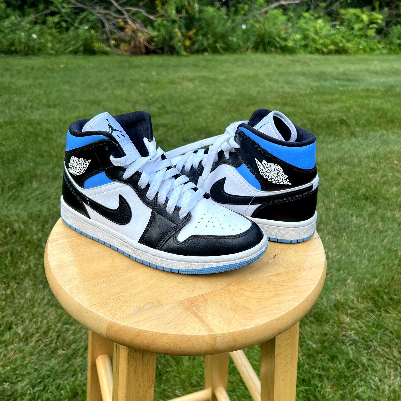 Jordan Brand × Nike Wmns Air Jordan 1 Mid University Blue Women's Shoes - Size 7 Size US 7 / IT 37 - 1 Thumbnail