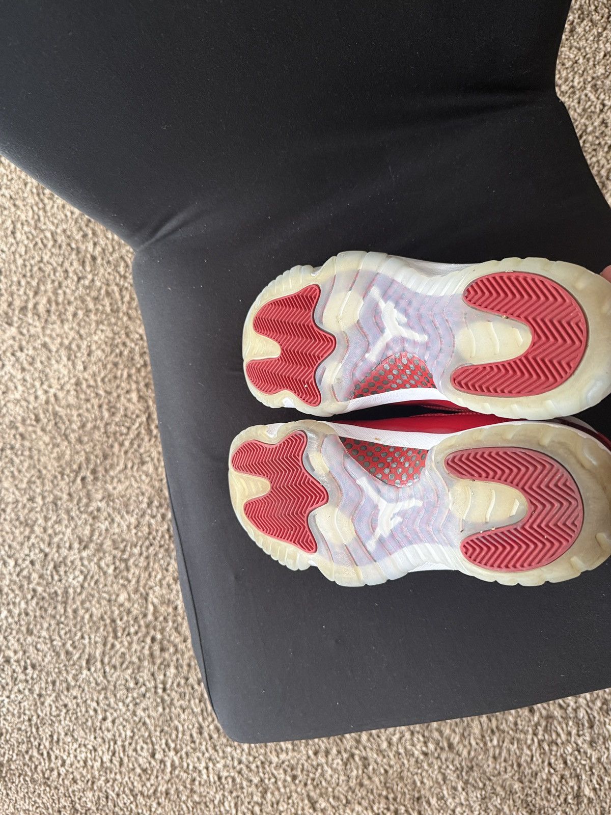 Jordan Brand Cherry Jordan 11’s Size US 9.5 / EU 42-43 - 5 Thumbnail