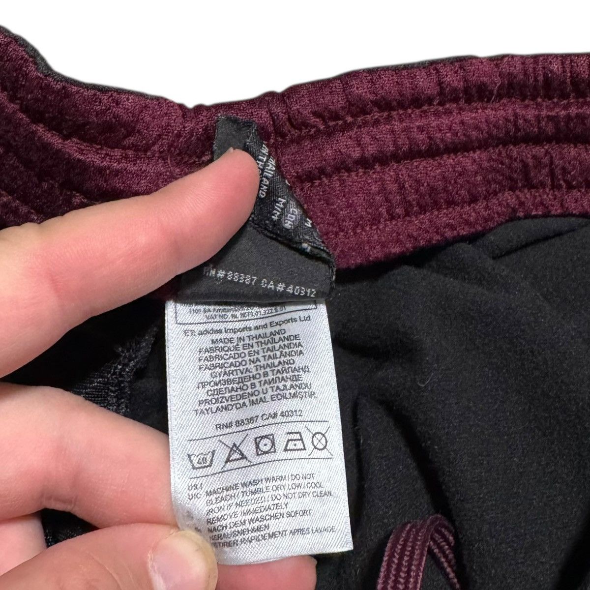 Adidas Adidas Black Maroon Straight Leg Track Pants Men’s Medium Size US 33 - 5 Thumbnail