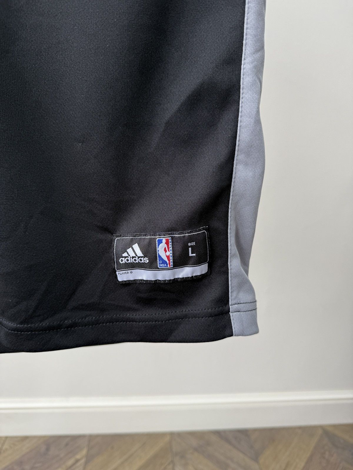 Adidas Duncan San Antonio Spurs Adidas NBA jersey Kids Size US S / EU 44-46 / 1 - 5 Thumbnail