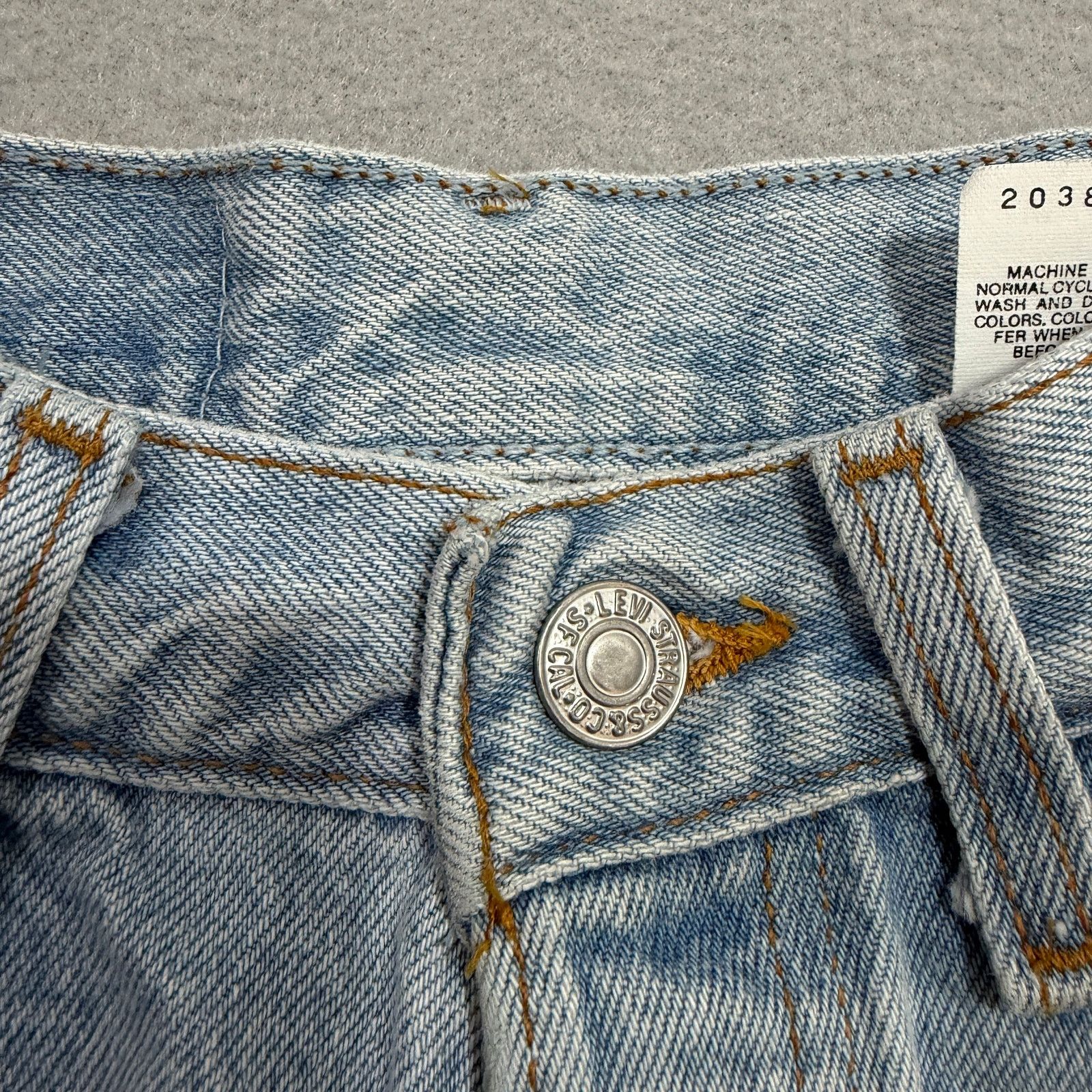 Levi's Vintage Levis 501xx Jeans Womens 7L (26x33) Blue USA Made Size 26" / US 2 / IT 38 - 3 Thumbnail
