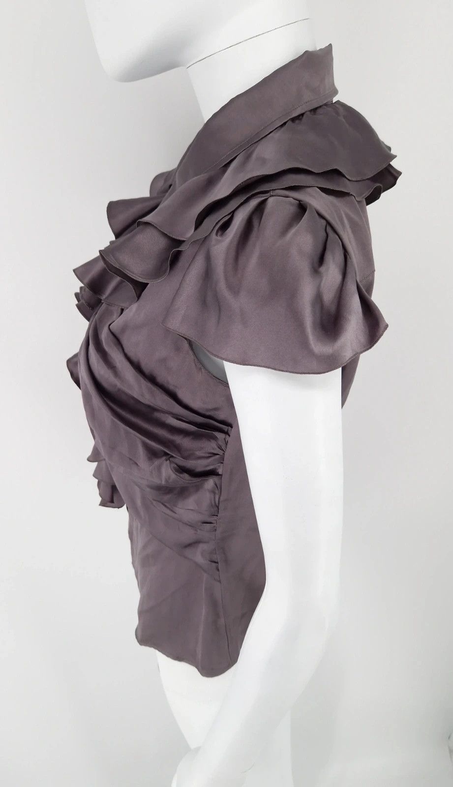 Prada Prada Ruffle Silk Blouse Avant Garde Size M / US 6-8 / IT 42-44 - 2 Thumbnail