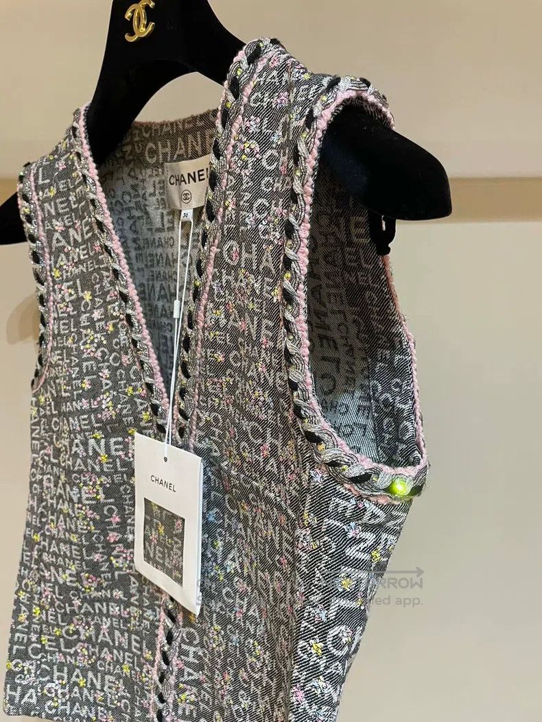 Chanel Chanel 24 spring and summer letter sequin colourful denim Size XS / US 0-2 / IT 36-38 - 4 Thumbnail