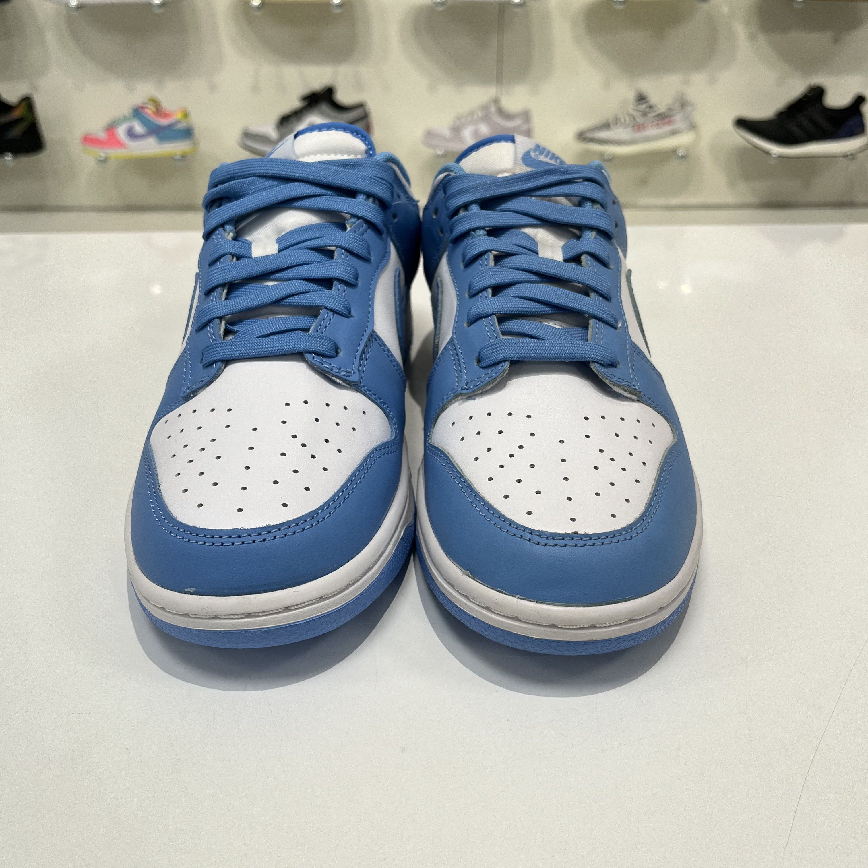 Nike Nike Dunk Low UNC 2021 Size US 9.5 / EU 42-43 - 5 Thumbnail