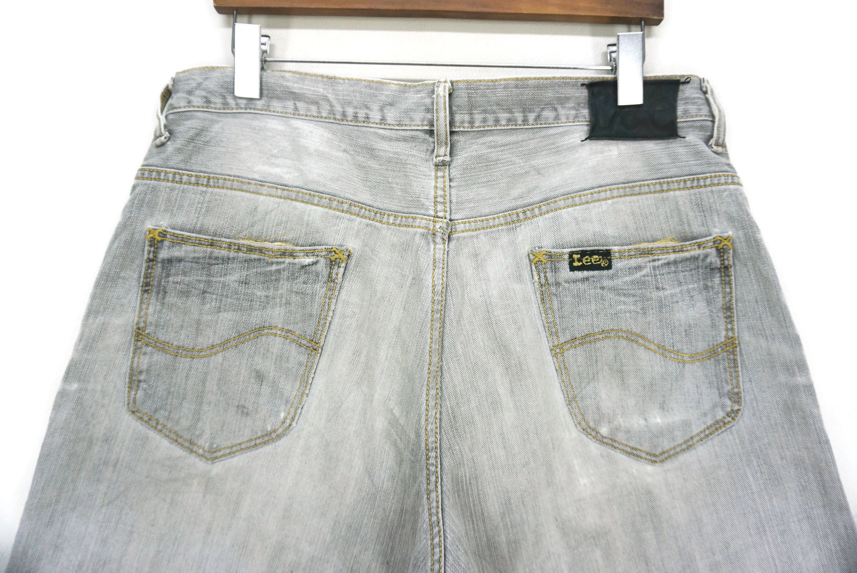 Lee Lee Jeans Size W35xL30.5 Straight-Leg Distressed Denim Japan Size US 33 - 8 Thumbnail