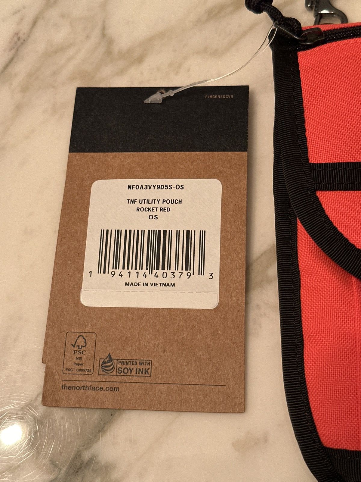 Supreme × The North Face TNF Utility Pouch Rocket Red OS Size ONE SIZE - 3 Thumbnail