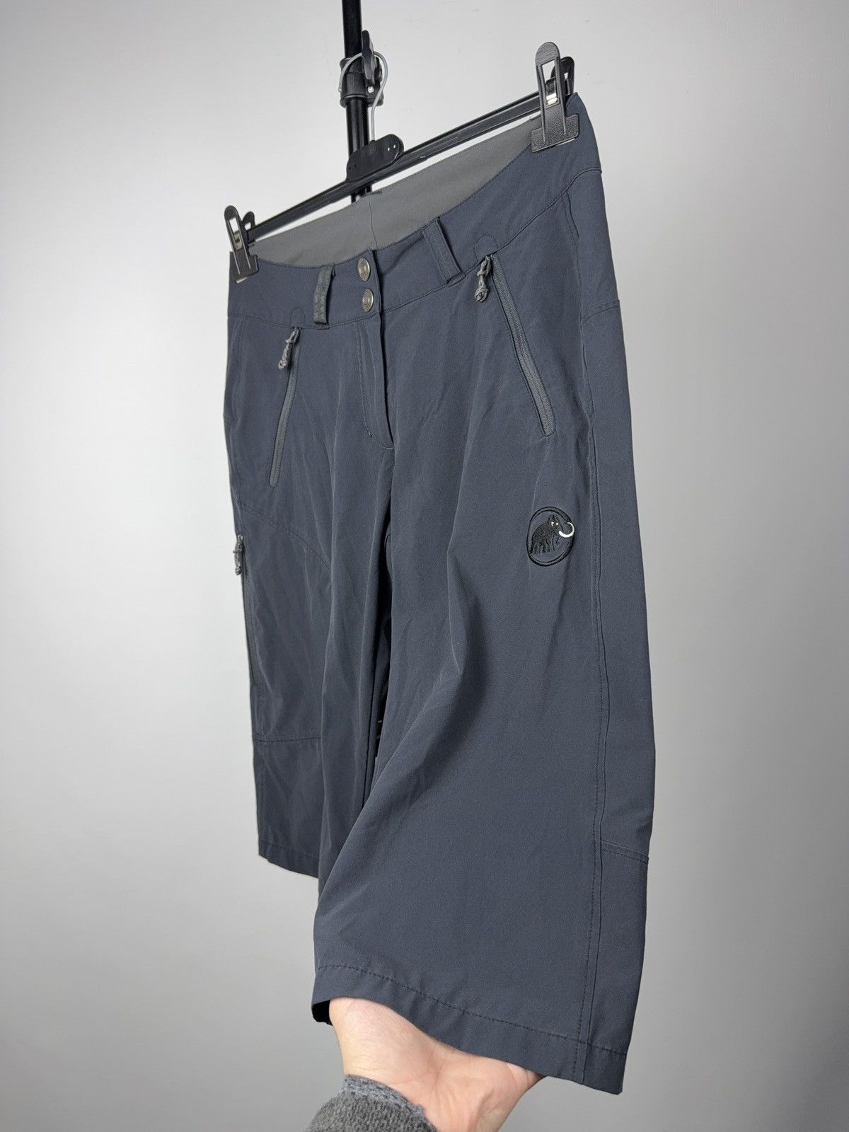 Mammut Mammut Women’s Trekking Softshell Performance Shorts 38 Size 28" / US 6 / IT 42 - 3 Thumbnail