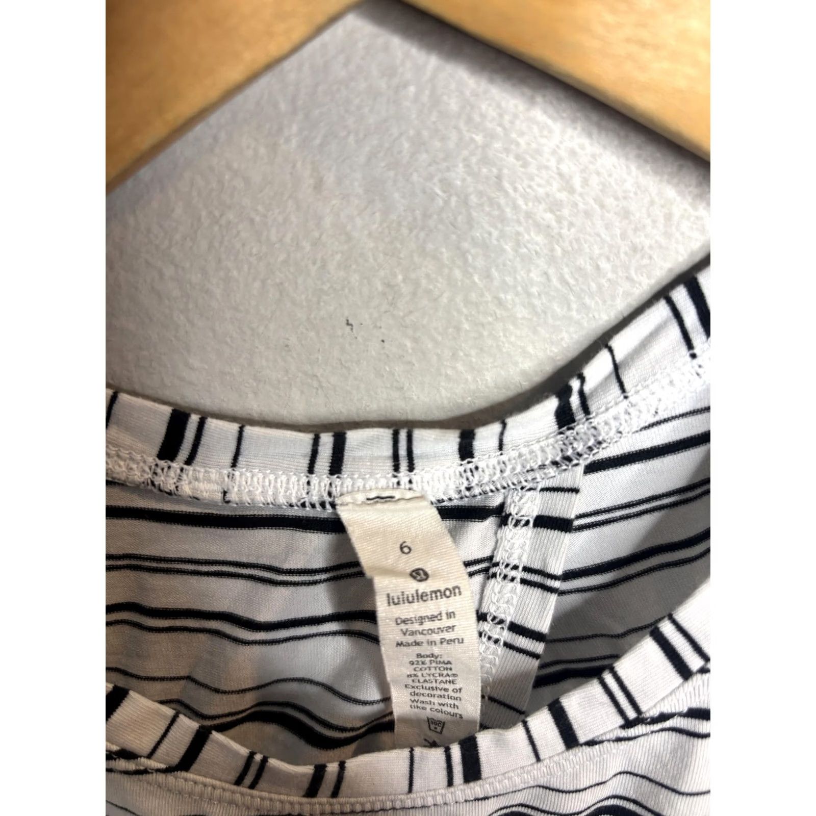 Lululemon Lululemon Tank Womens 6 White Striped Racerback Pima Cotton Yoga Shirt Size M / US 6-8 / IT 42-44 - 3 Thumbnail
