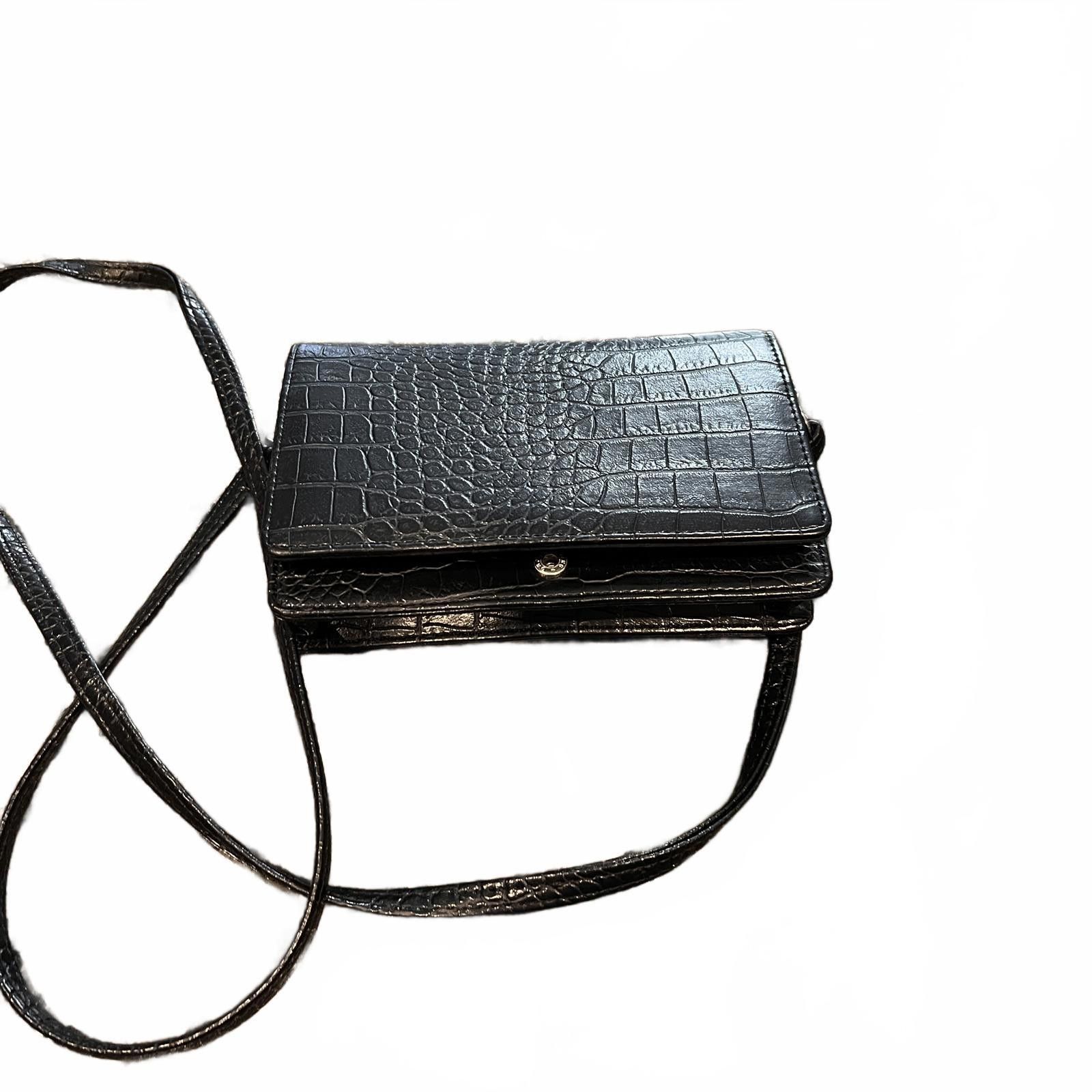 Croft & Barrow Black Croc-Embossed Women's Crossbody Bag Size ONE SIZE - 1 Thumbnail