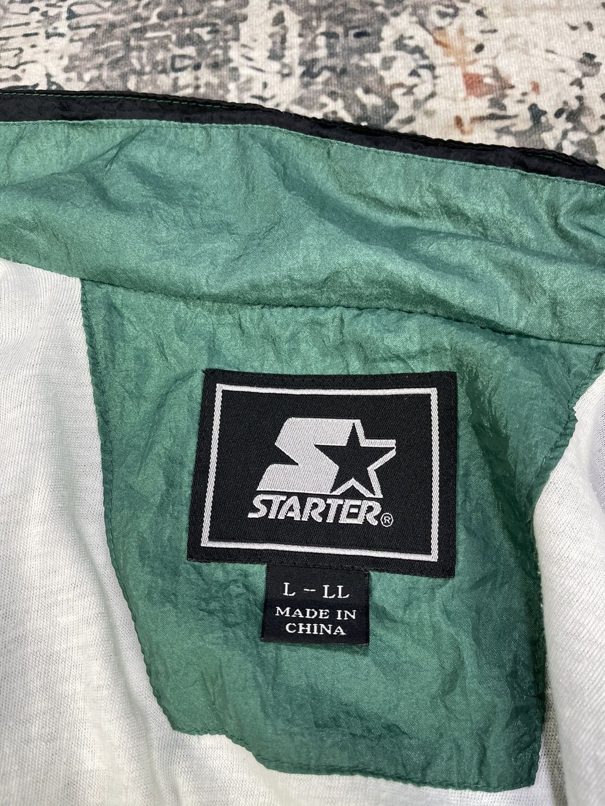 Starter Vtg 90s Starter Back Hit Big Logo Nylon Windbreaker Size US L / EU 52-54 / 3 - 10 Thumbnail