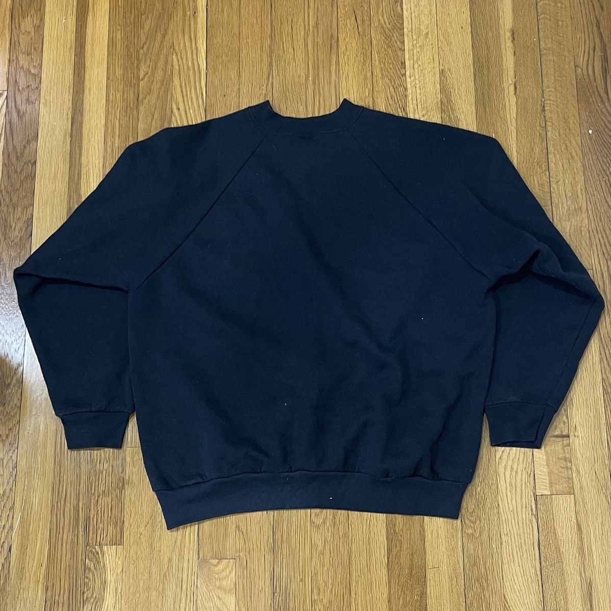 Vintage Vintage USAF Fruit of the Loom Sweatshirt Size US XL / EU 56 / 4 - 2 Thumbnail