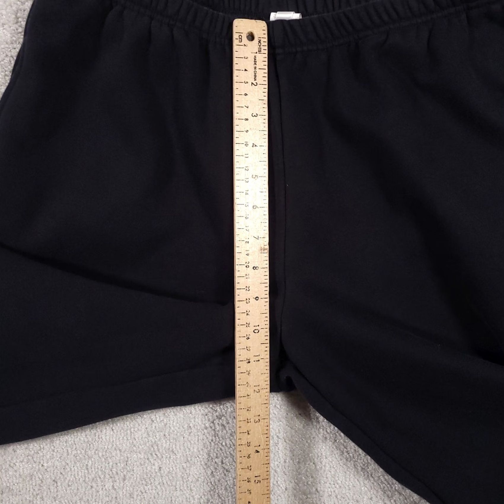 Fabletics VINTAGE Fabletics Cozy Fleece Go To Jogger Sweatpant Womens Large Crop Black Lounge Size 30" / US 8 / IT 44 - 7 Thumbnail