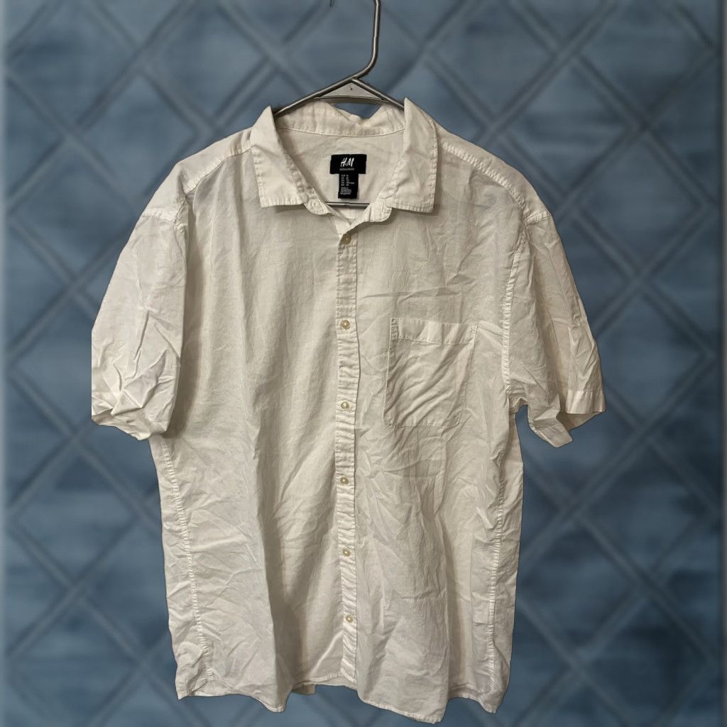 H&M VINTAGE H&M Button-Up Shirt Men Short Sleeve Regular XL White Slimming Pattern Solid T-Shirt? Size US XL / EU 56 / 4 - 1 Thumbnail