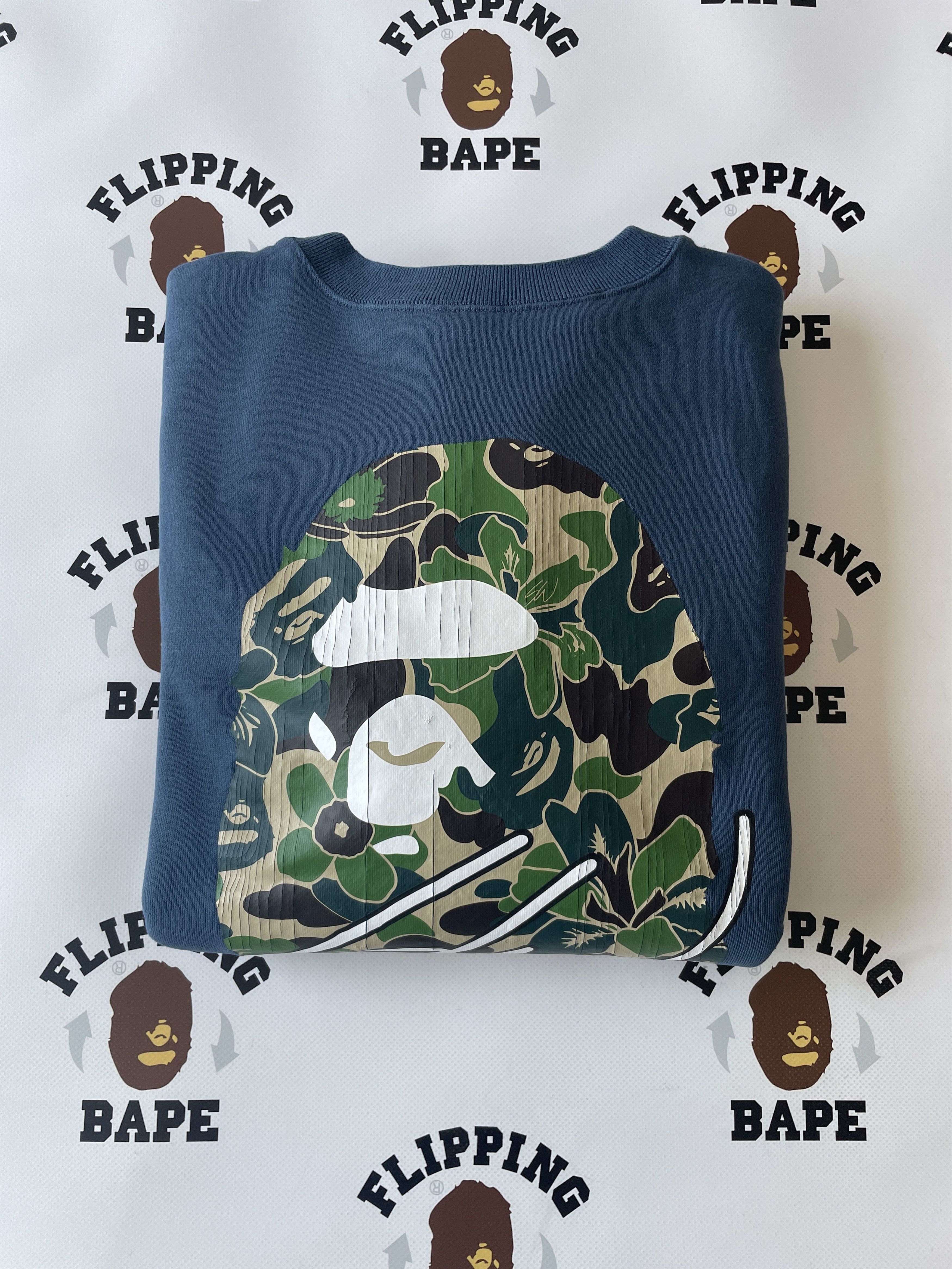 Bape BAPE X SEAN WOTHERSPOON 4WAY CREWNECK Size US M / EU 48-50 / 2 - 17 Thumbnail