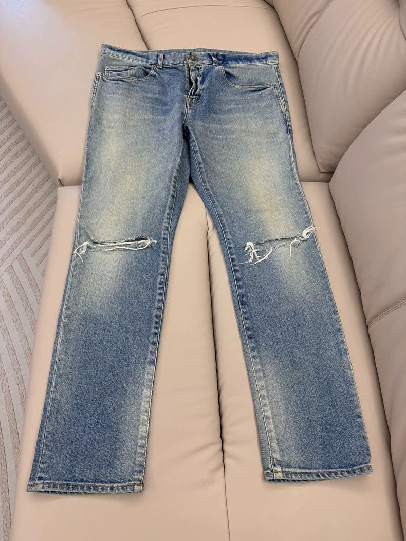 Saint Laurent Paris Saint Laurent 19SS Distressed Denim Jeans-yf Size US 34 / EU 50 - 1 Thumbnail