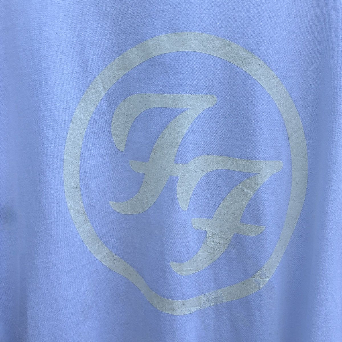 Uniqlo Uniqlo x Foo Fighter Band White T-Shirt Sz M Size US M / EU 48-50 / 2 - 7 Thumbnail