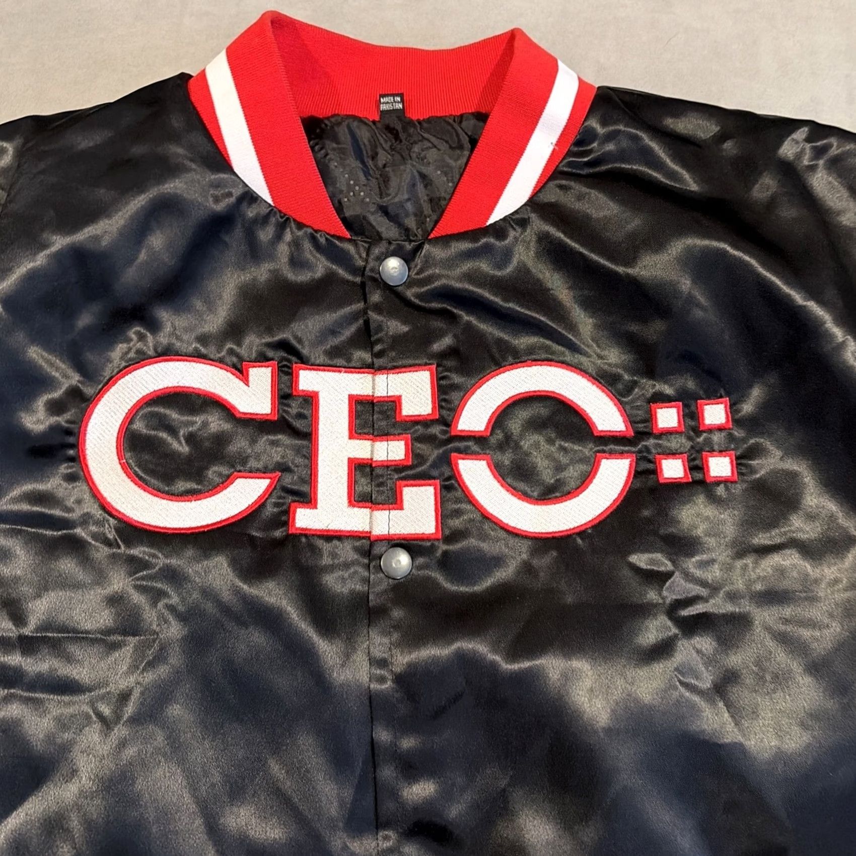 Vintage VINTAGE RARE POPPINGTON CLOTHING COMPANY DAMON DASH CEO JACKET XL Bomber Jacket Black Men's XL Size US XL / EU 56 / 4 - 3 Thumbnail