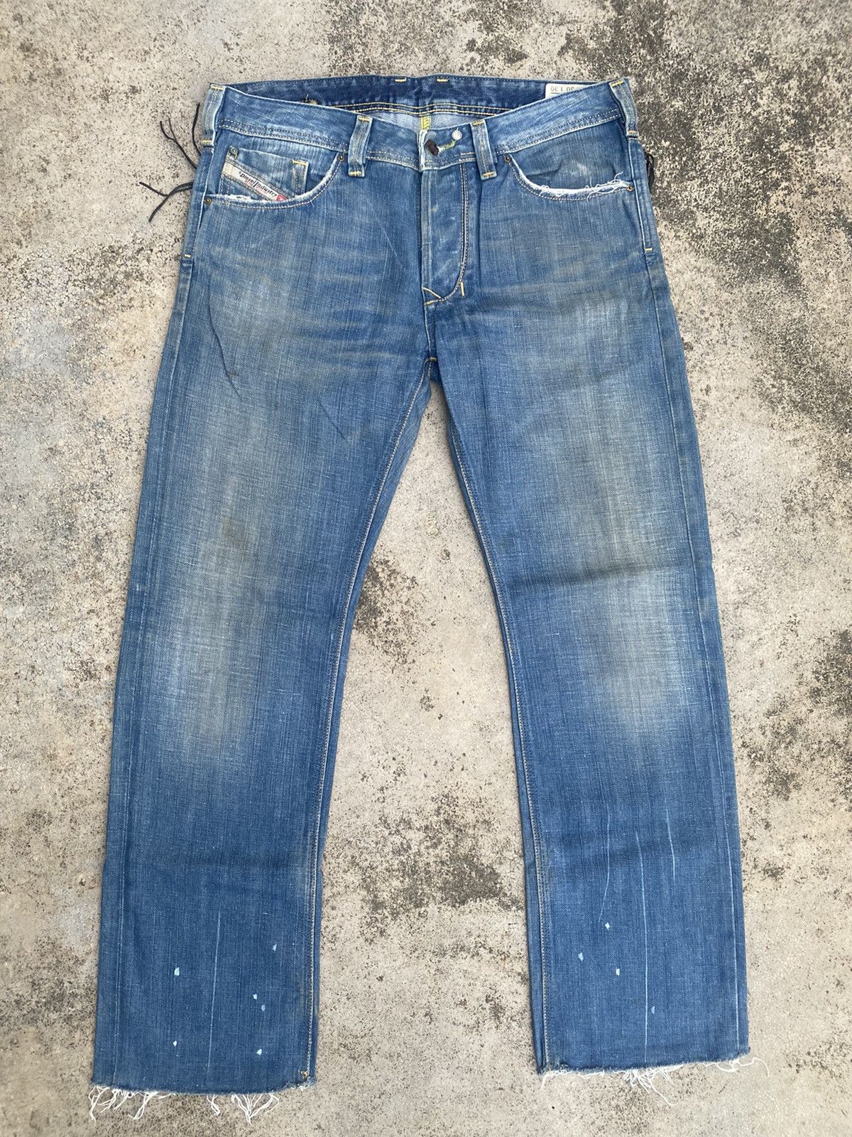 Diesel Diesel Jeans Distressed Straightcut Denim Size US 34 / EU 50 - 1 Thumbnail