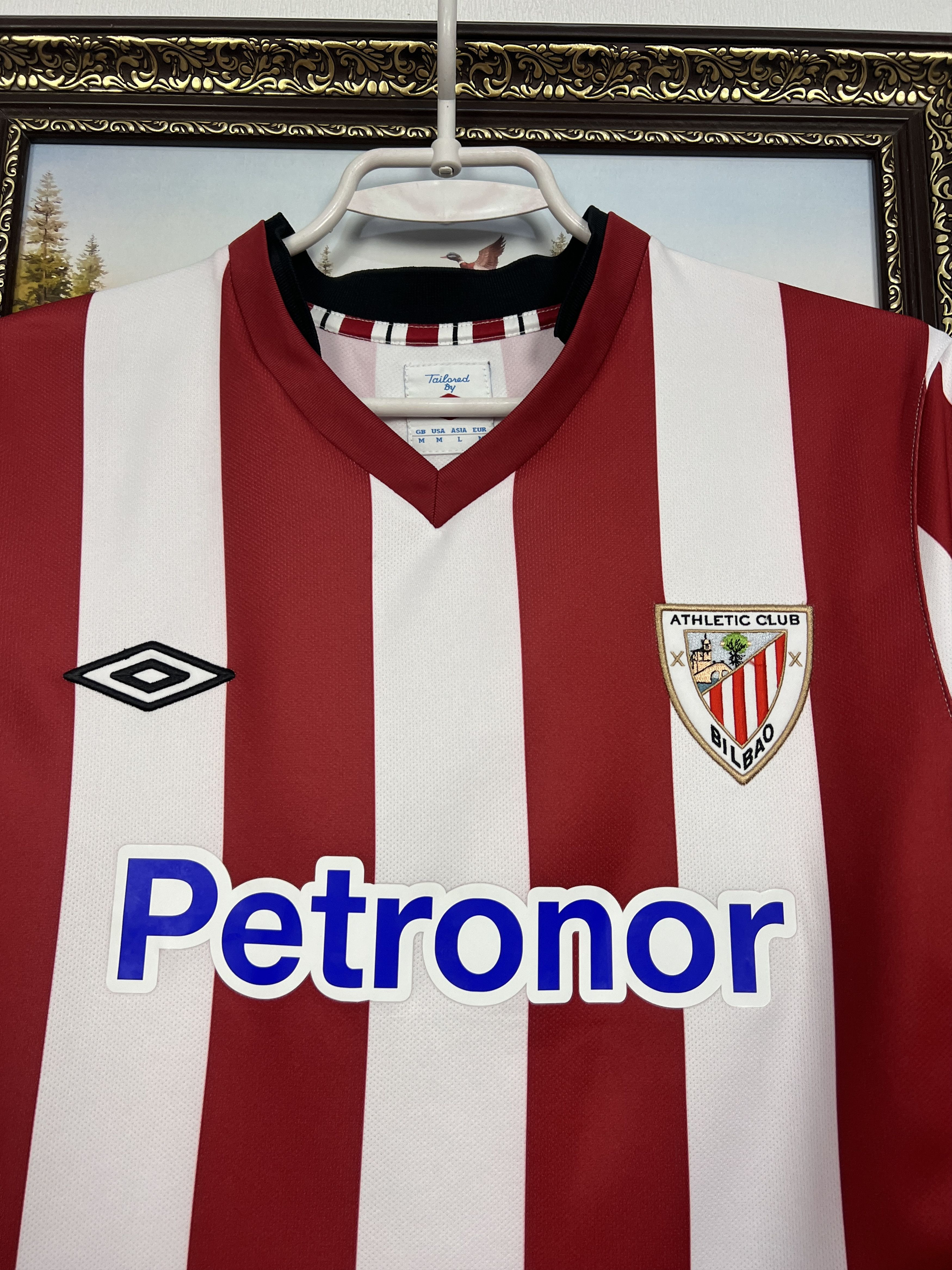 Umbro Athletic Bilbao Home football shirt Soccer Jersey Trikot Size US M / EU 48-50 / 2 - 3 Thumbnail