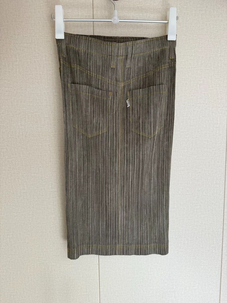 Issey Miyake issey miyake size:5 Grey denim skirt Size 42" / US 20 - 3 Thumbnail