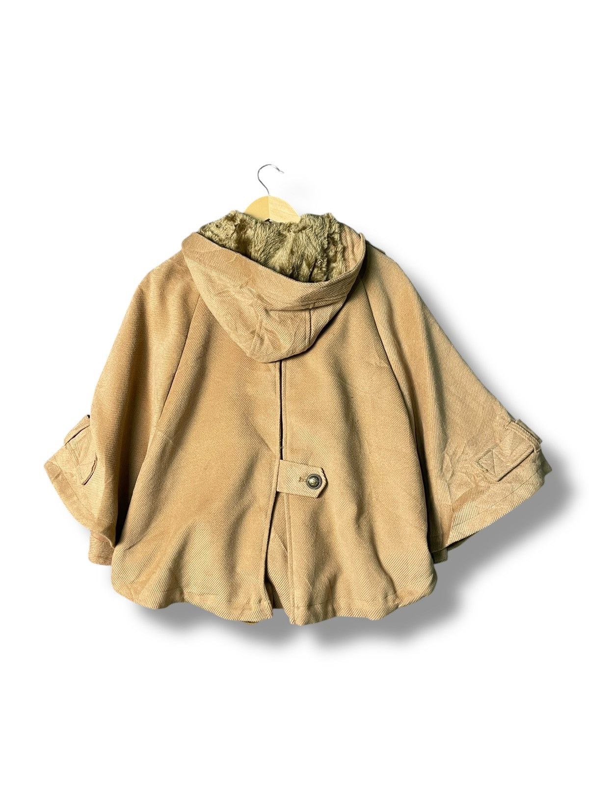 Japanese Brand × Vintage As Know As Japanese Brand Capes (77) Size US S / EU 44-46 / 1 - 7 Thumbnail