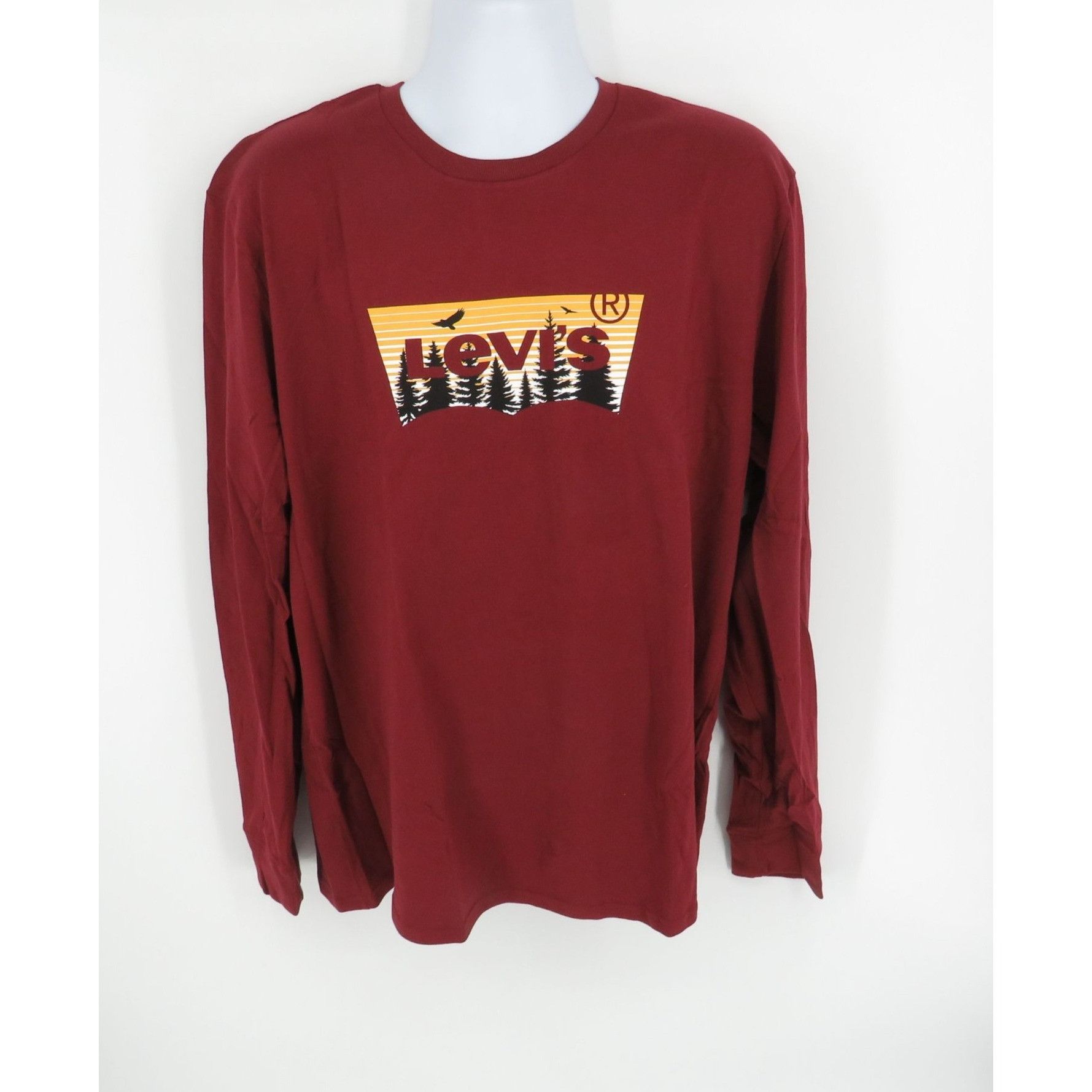 Levi's Levi's Men's Small Burgundy Long Sleeve Graphic T-Shirt With Size US S / EU 44-46 / 1 - 1 Thumbnail