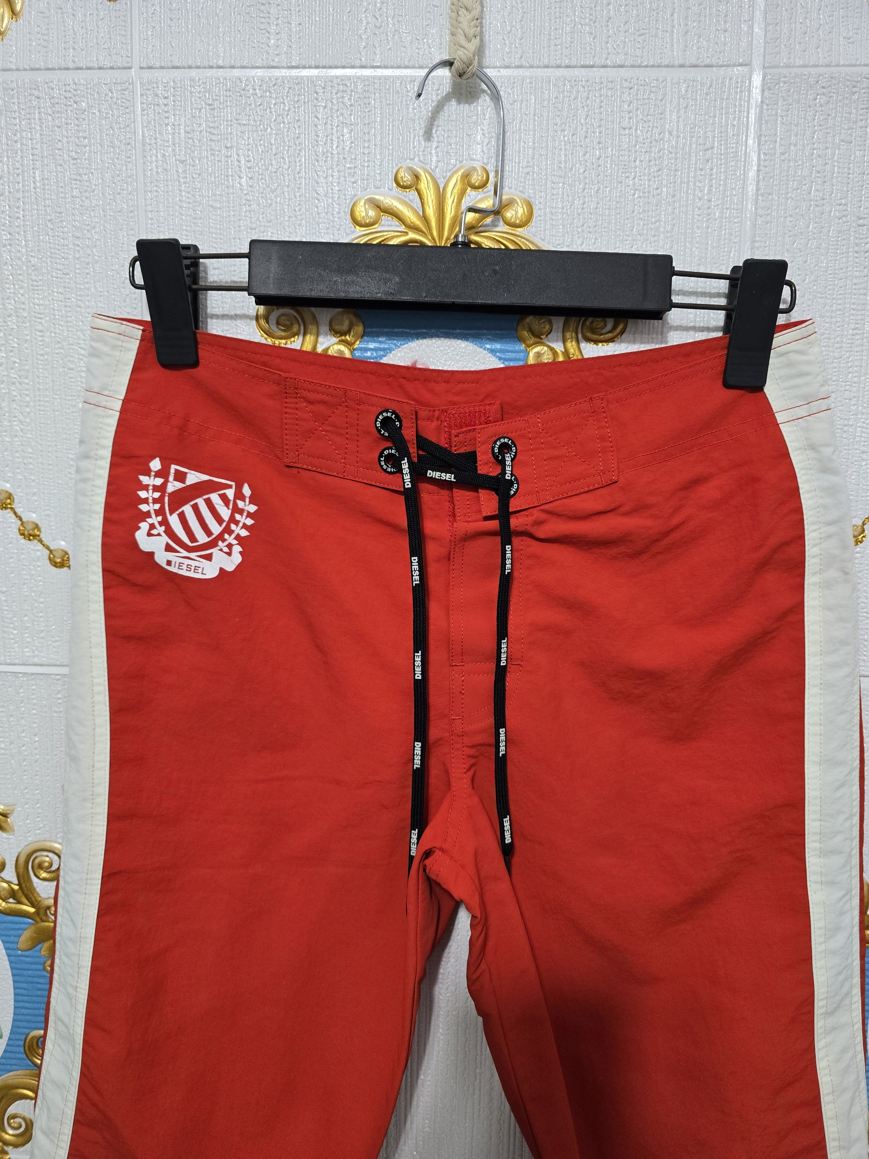 Diesel DIESEL swimwear Men size small VINTAGE EXCELLENT GREAT Size US 31 - 3 Thumbnail
