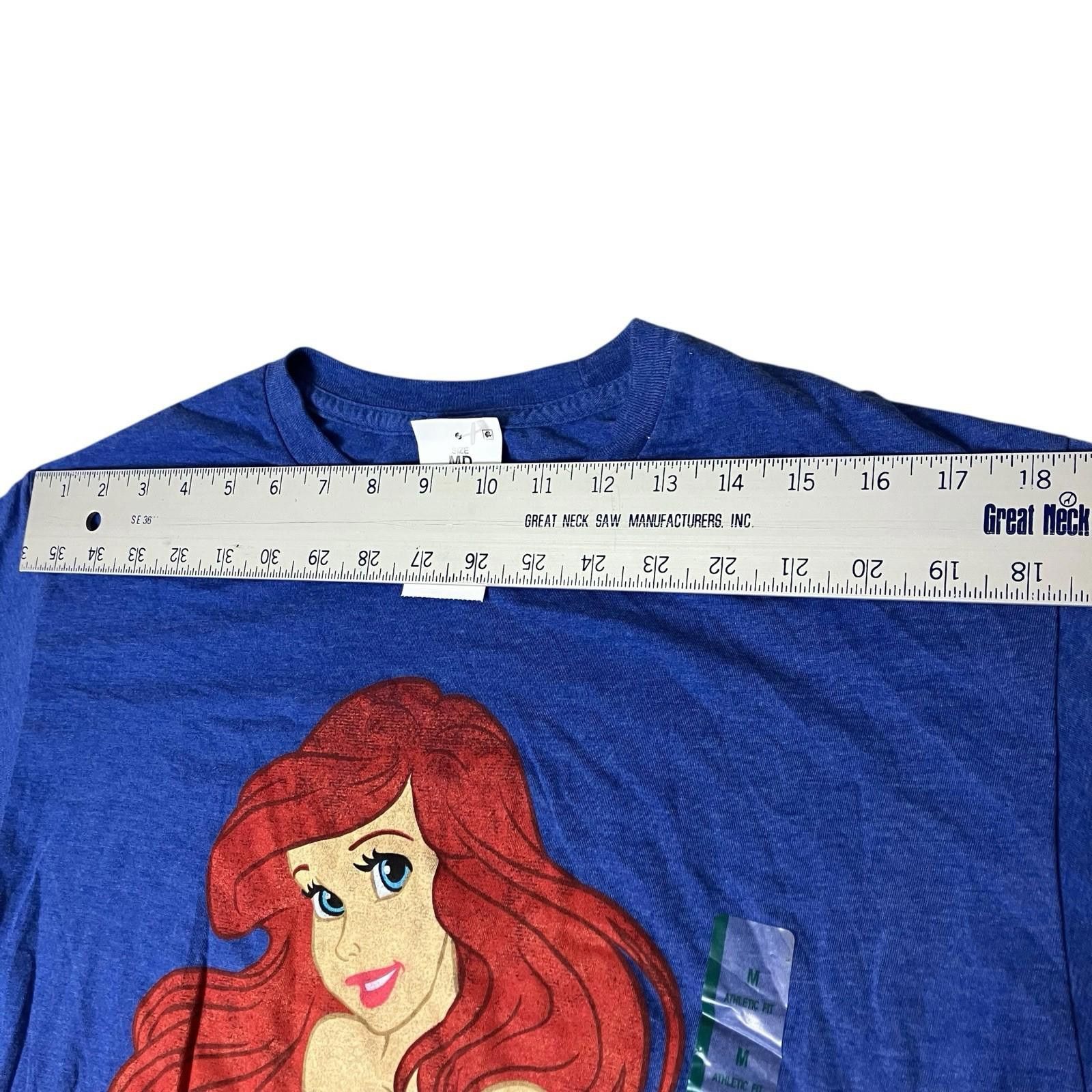 Disney Disney TShirt Mens M Blue Little Mermaid Kiss The Girl Ariel Size US M / EU 48-50 / 2 - 6 Thumbnail