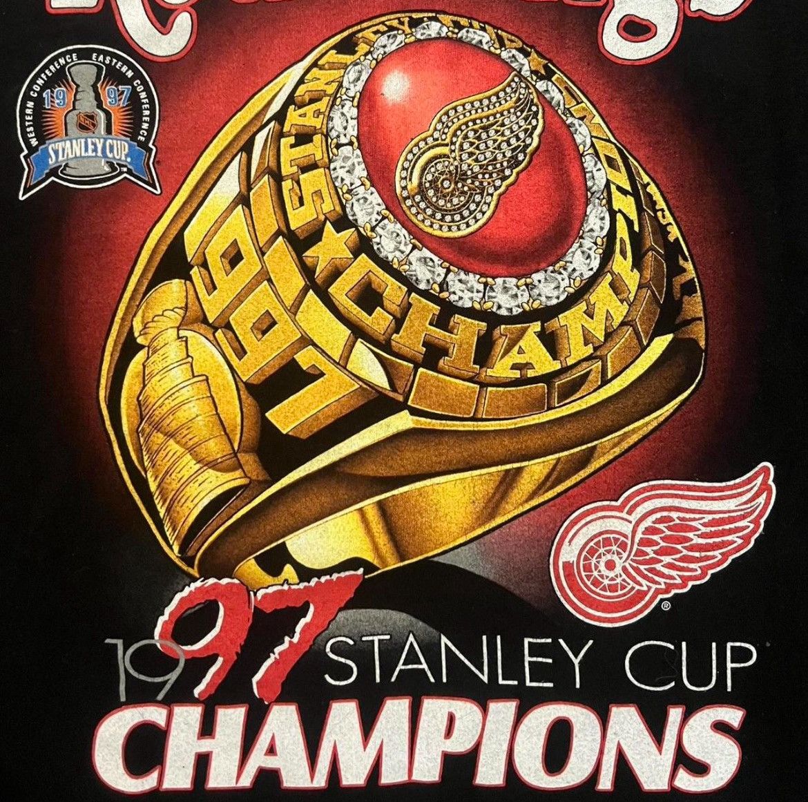 Pro Player Vintage 1997 Red Wings Stanley Cup Tee Pro Player XL USA Size US XL / EU 56 / 4 - 7 Thumbnail