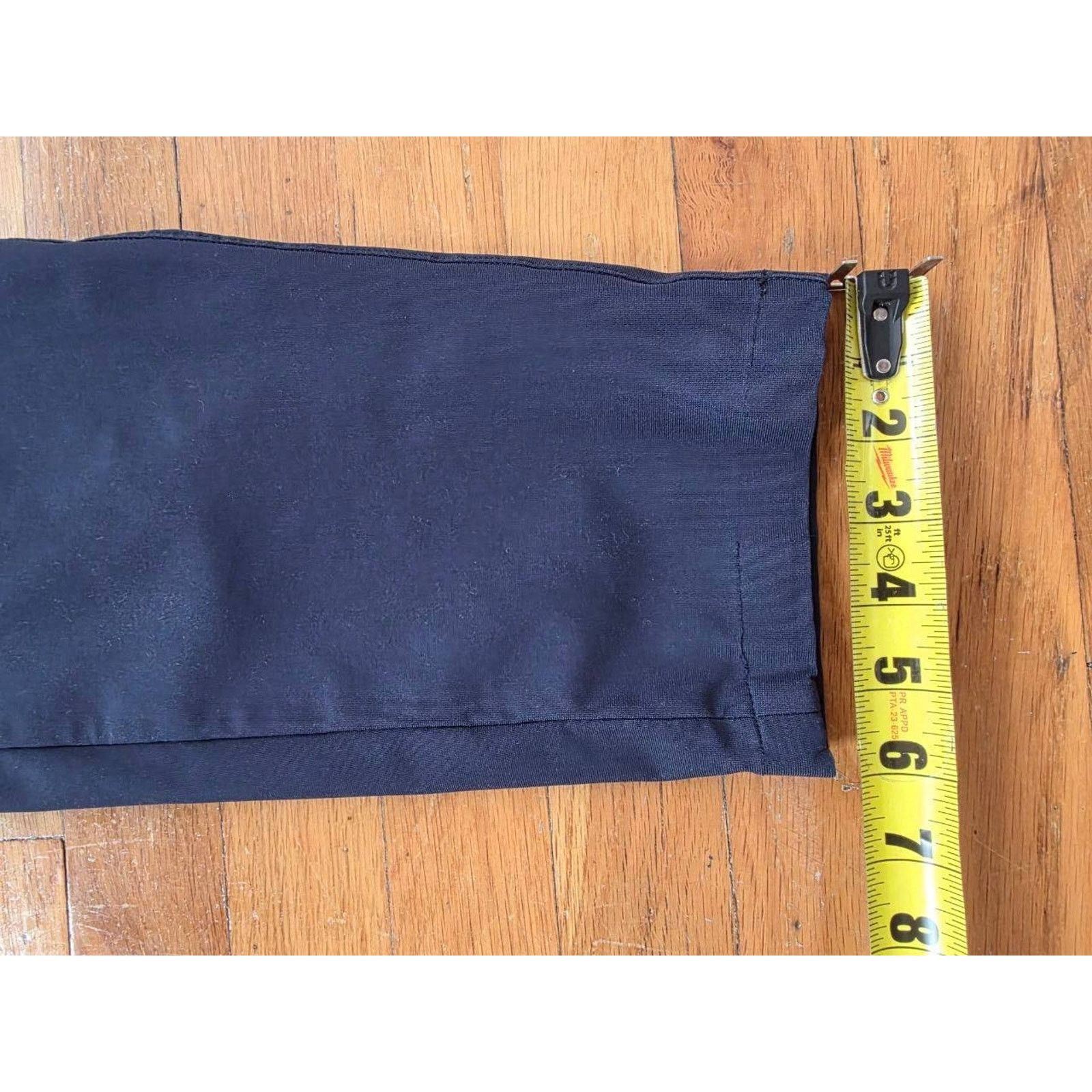 Lululemon Lululemon Classic Men's Cropped Pant Navy Size 34 A001667 Size US 34 / EU 50 - 10 Thumbnail
