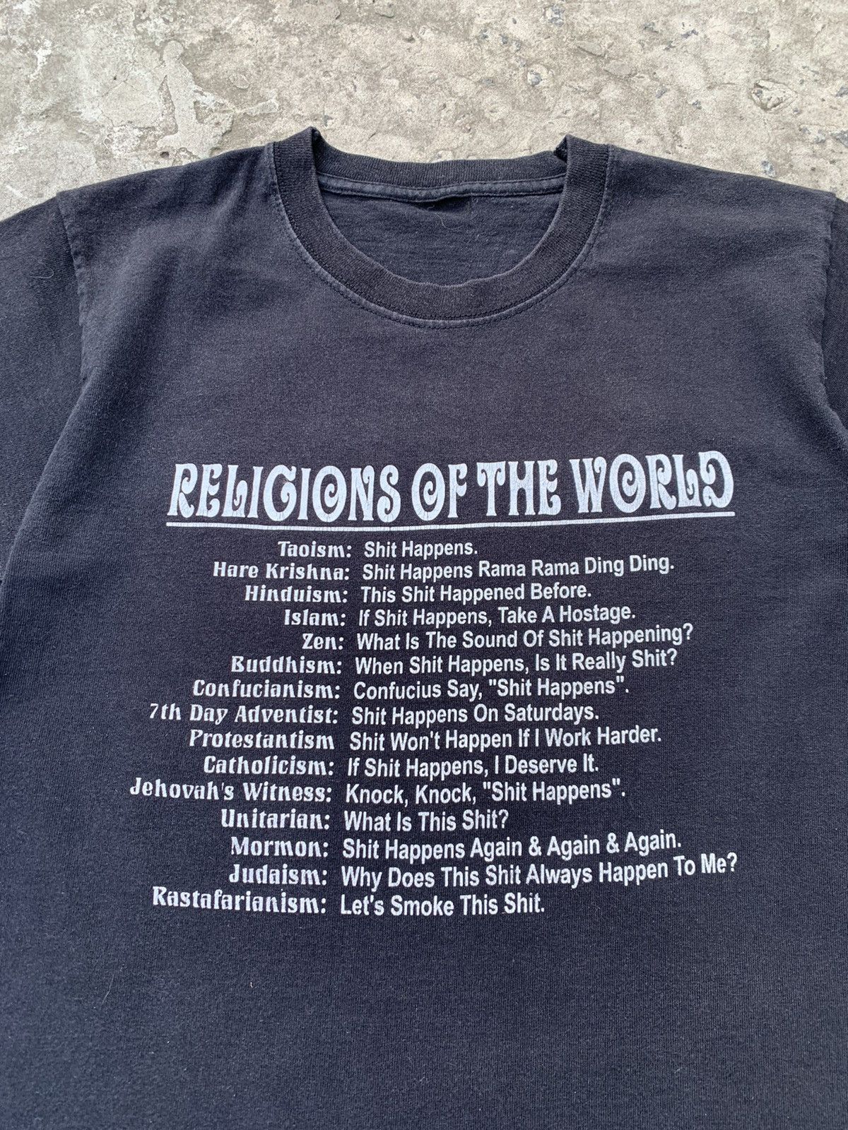 Vintage Vintage Religions Of The World Tee Size US S / EU 44-46 / 1 - 5 Thumbnail