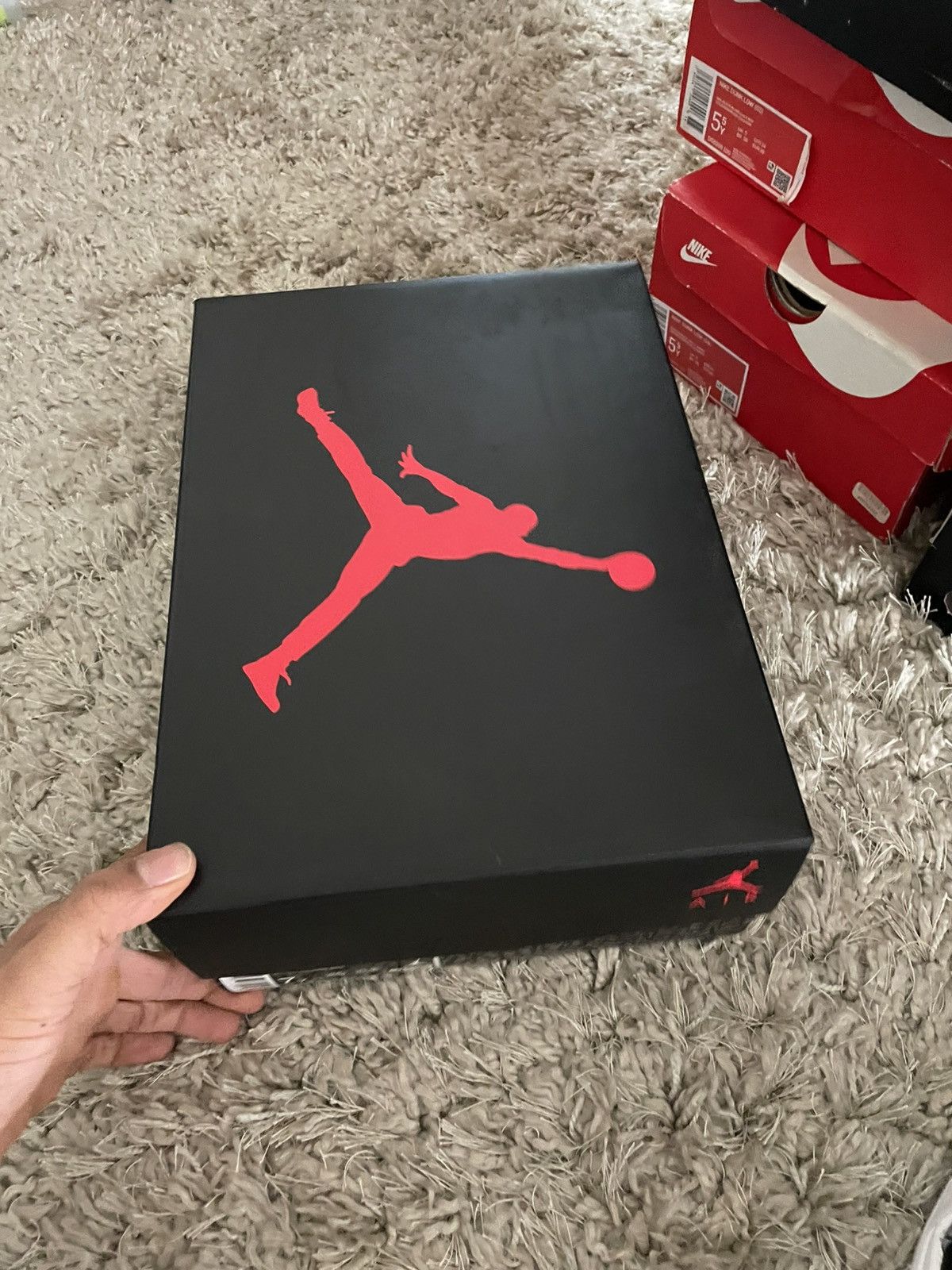 Jordan Brand Jordan 3 Green Glow Size US 7 / EU 40 - 13 Thumbnail