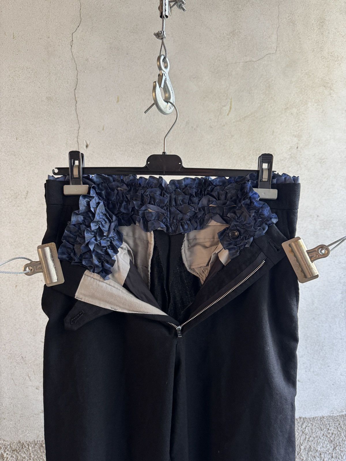 Comme des Garcons Homme Plus Comme Des Garcons Homme Plus Ruffle Waistband Pants Size US 32 / EU 48 - 13 Thumbnail