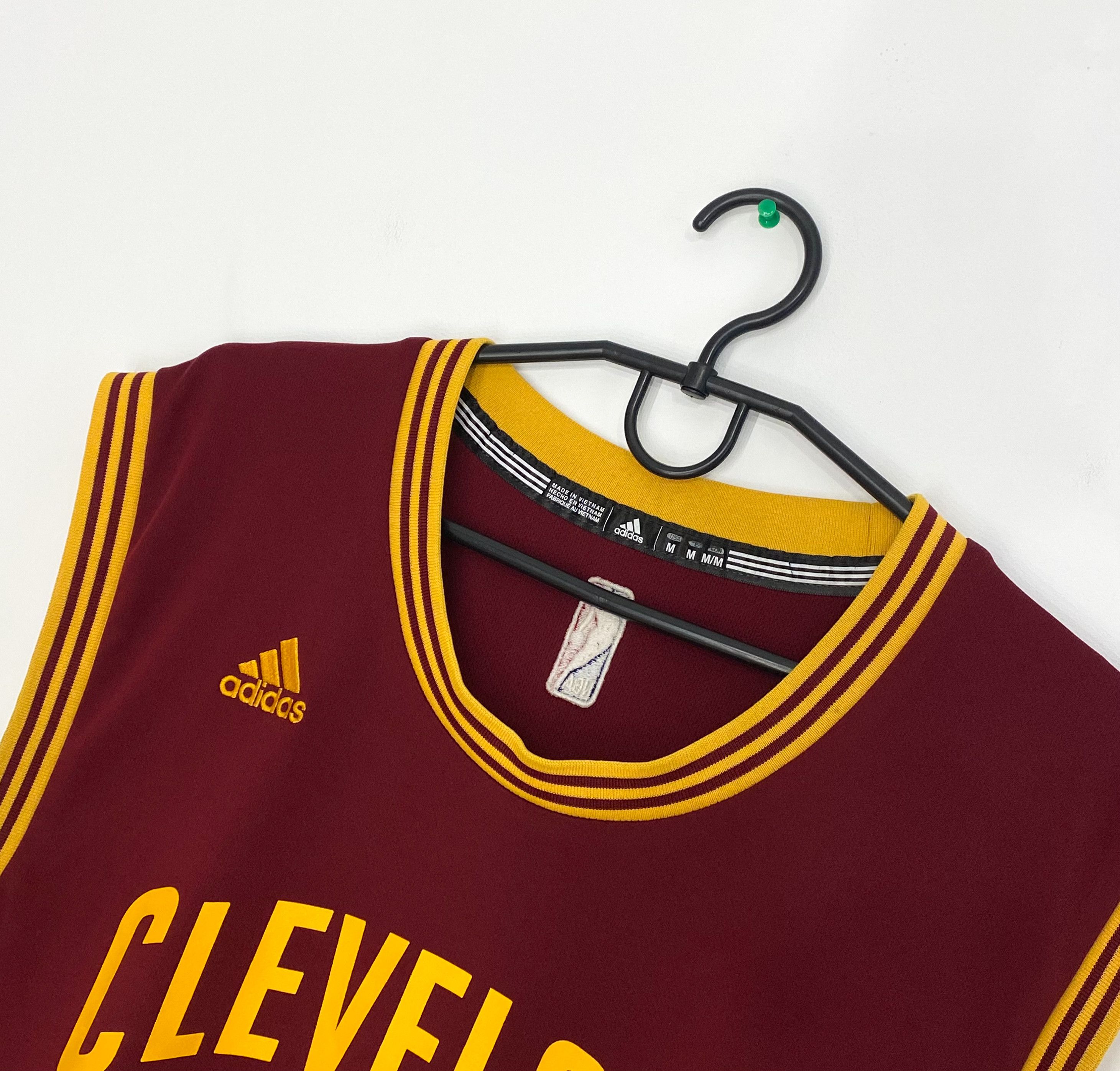 NBA Adidas NBA Cleveland Cavaliers Lebron James Jersey Size US M / EU 48-50 / 2 - 5 Thumbnail
