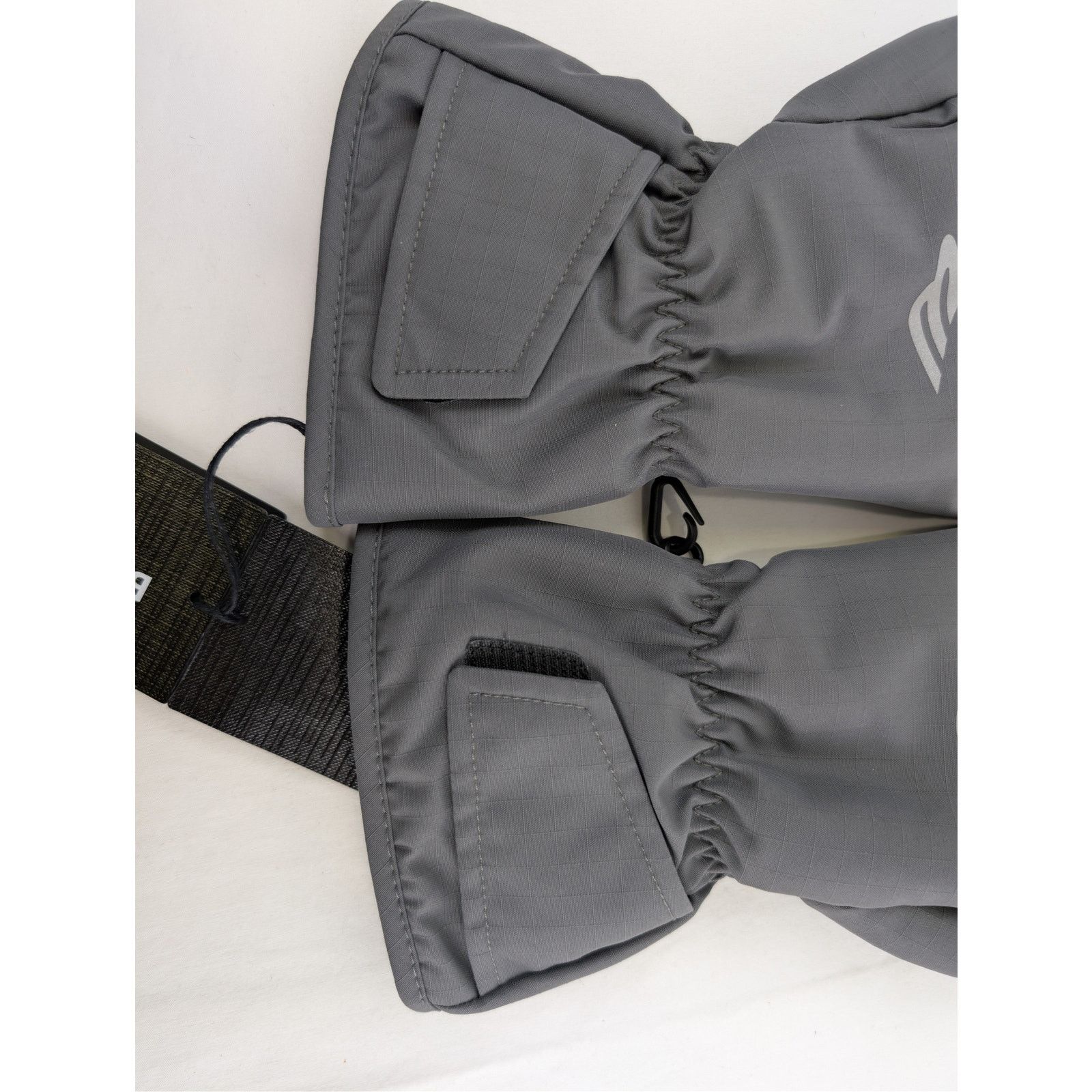 Balenciaga o1rshd1 Size: S / Ripstop Ski Gloves in Dark Grey Size ONE SIZE - 9 Thumbnail