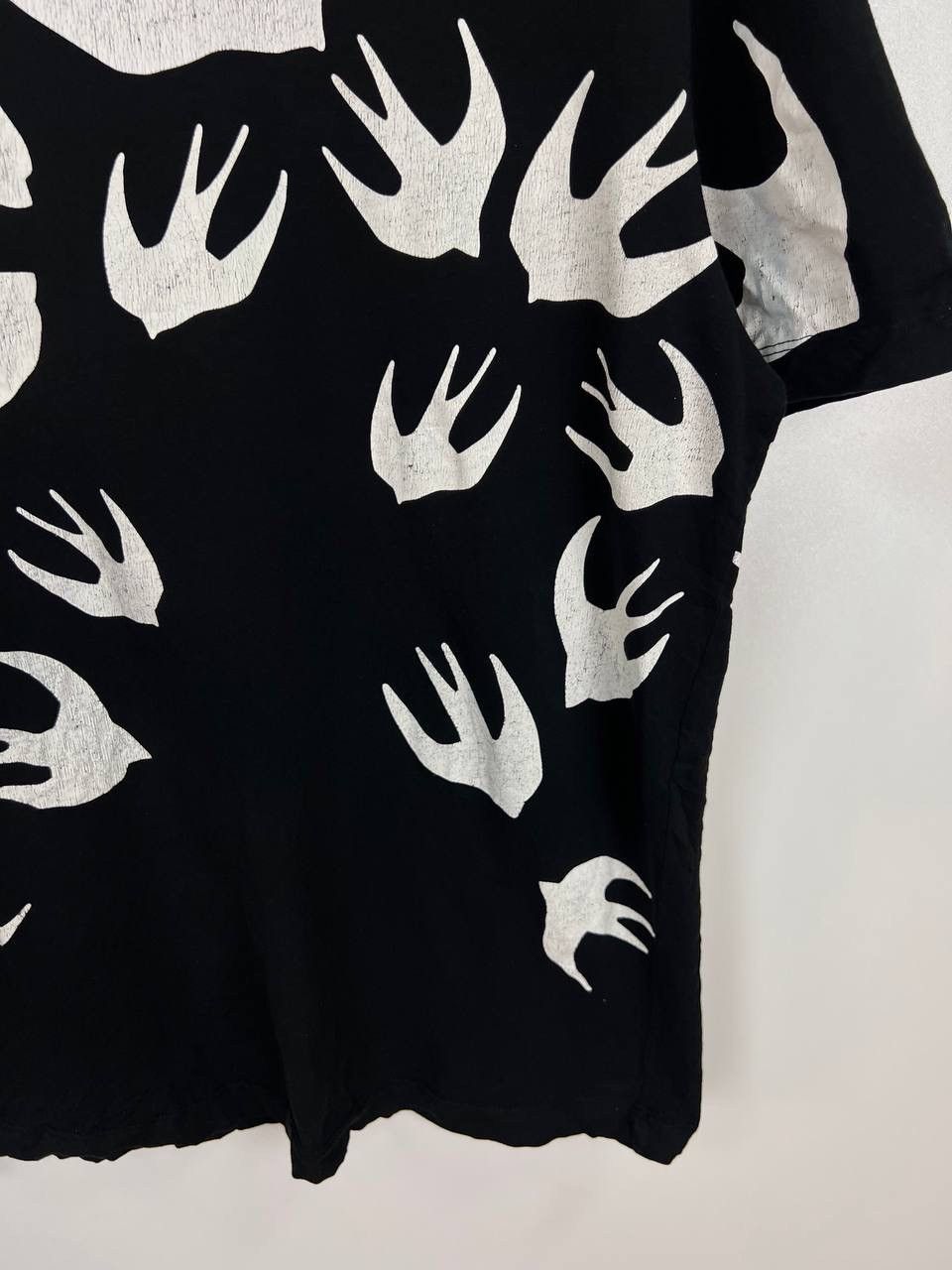Alexander McQueen Alexander McQueen luxury t-shirts size M Size US M / EU 48-50 / 2 - 8 Thumbnail