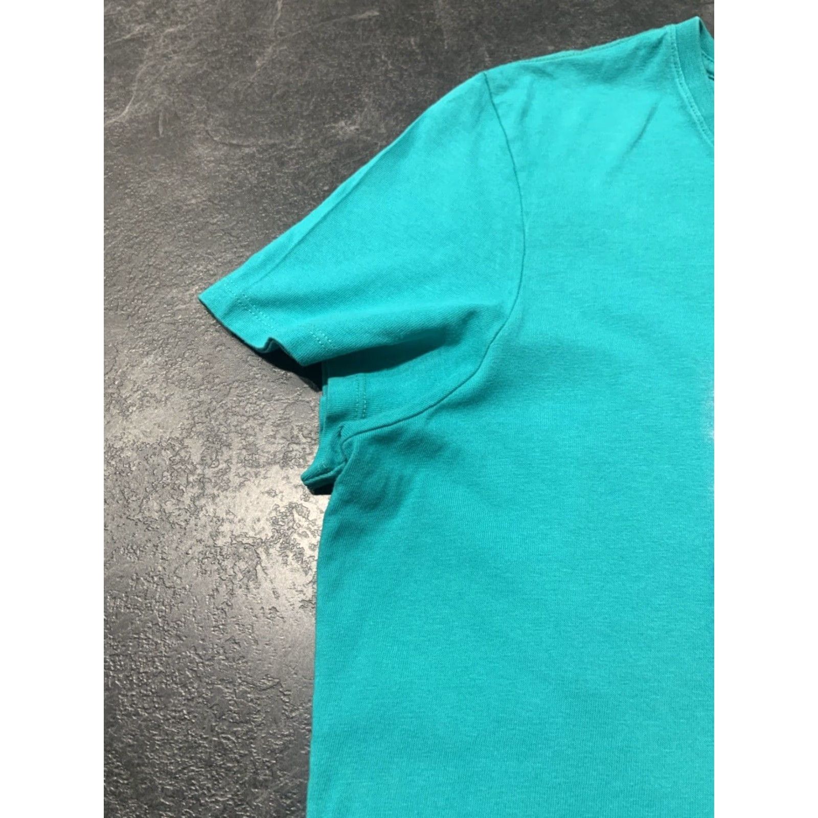 Life is Good VINTAGE Life is Good Women's T-Shirt Long Sleeve V-Neck L Green Nature 2000s Casual Women Size L / US 10 / IT 46 - 7 Thumbnail