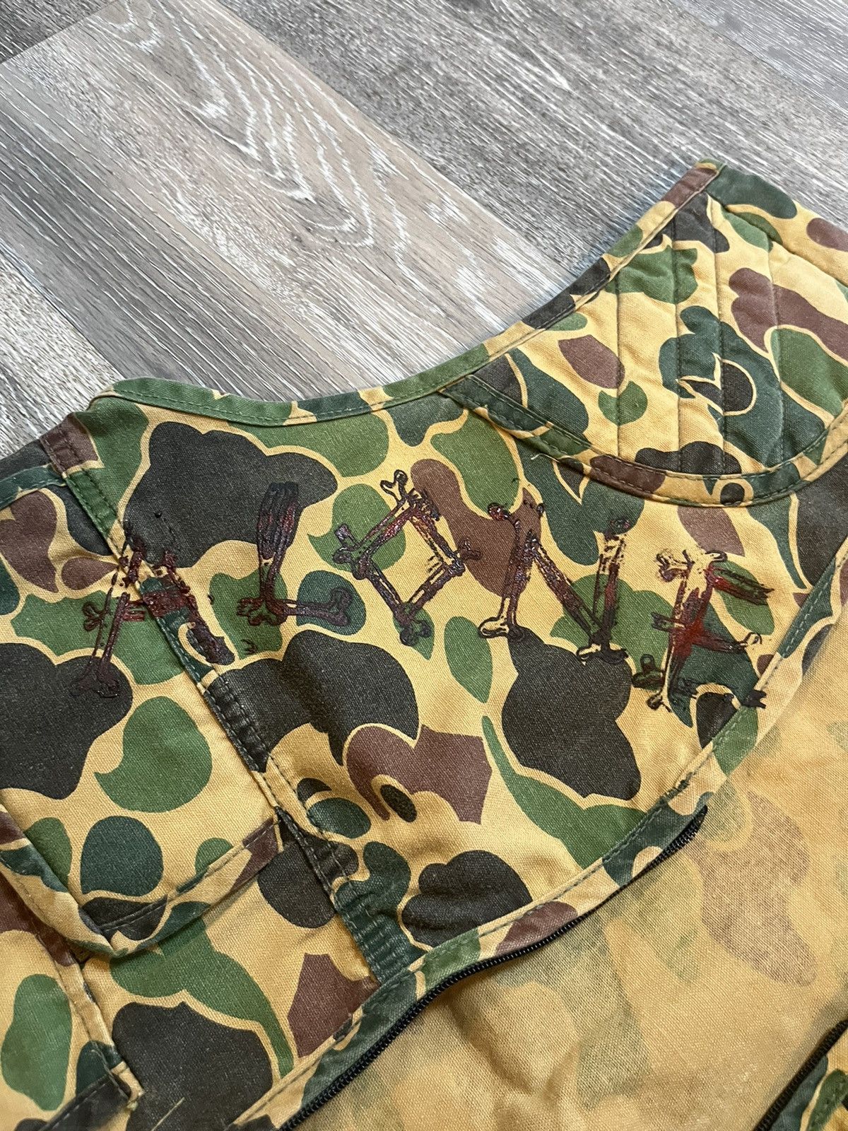 Other Up-Cycled Hunting Camo Vest Size US M / EU 48-50 / 2 - 4 Thumbnail