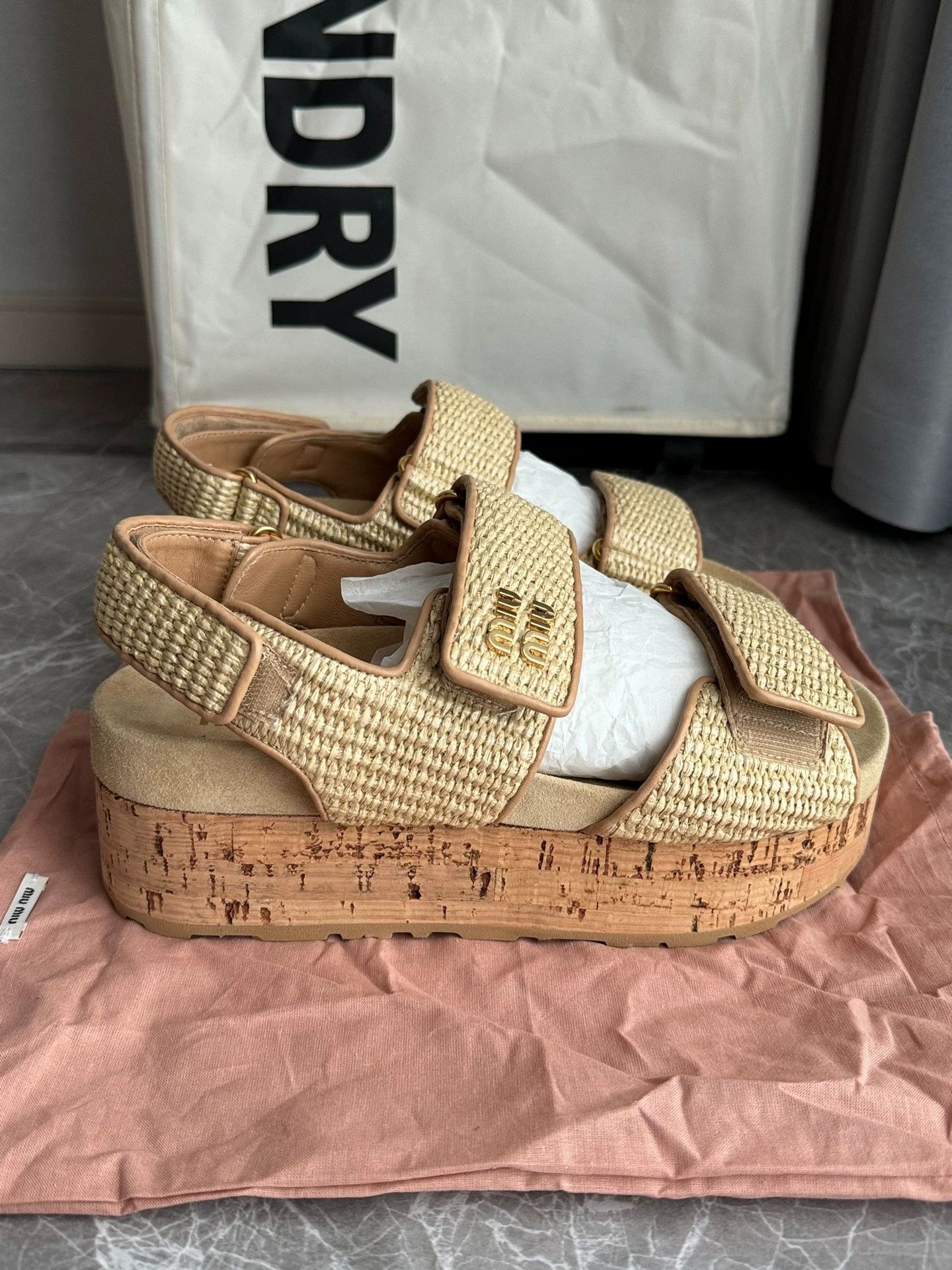 Miu Miu MIU MIU Women's Beige Woven Velcro Beach Sandals 38 Size US 7.5 / IT 37.5 - 3 Thumbnail
