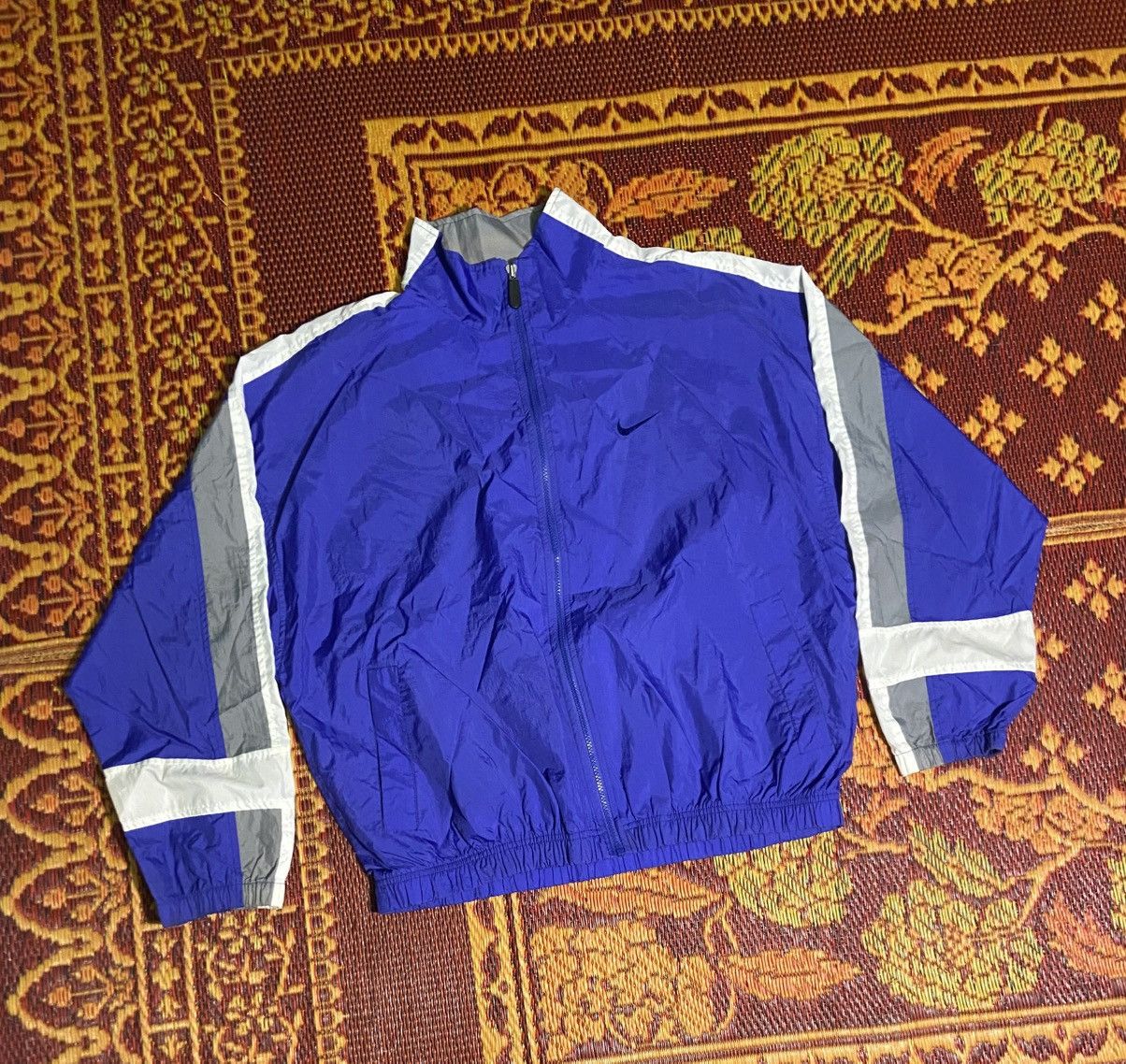 Nike Vintage Nike Windbreaker Jacket Size US L / EU 52-54 / 3 - 3 Thumbnail