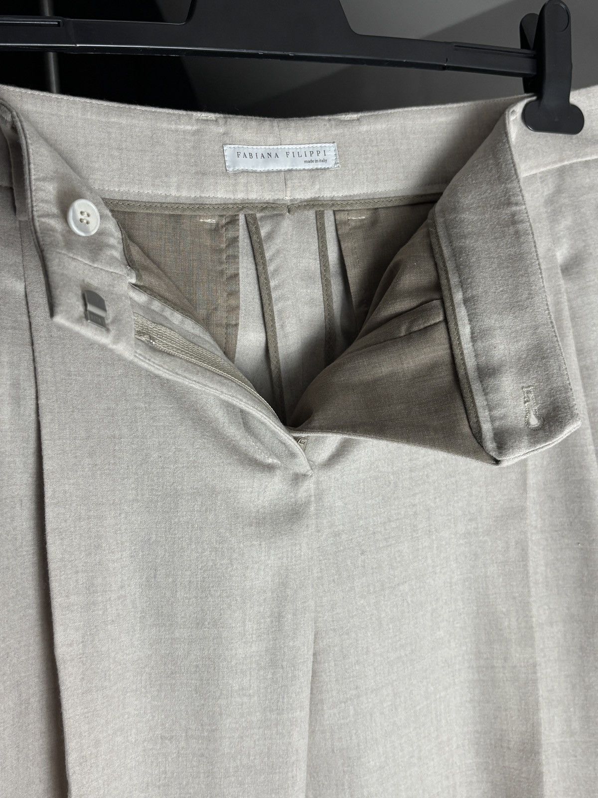 Fabiana Filippi Fabiana Filippi Virgin Wool Cashemre Beige Luxury Pants Size 30" / US 8 / IT 44 - 8 Thumbnail