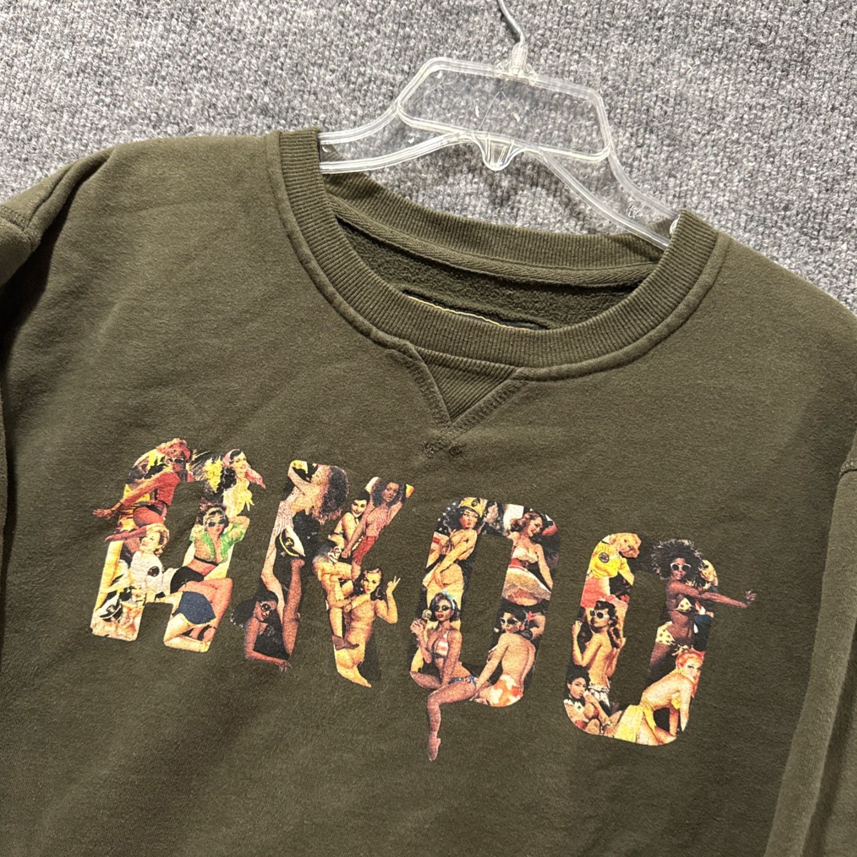 Vintage VINTAGE AKOO Sweatshirt Green Long Sleeve Crewneck 2XL Women Men’s Size 2XL Babes Sexy Babe Pullover Mens Womens Size XXL / US 16-18 / IT 52-54 - 2 Thumbnail