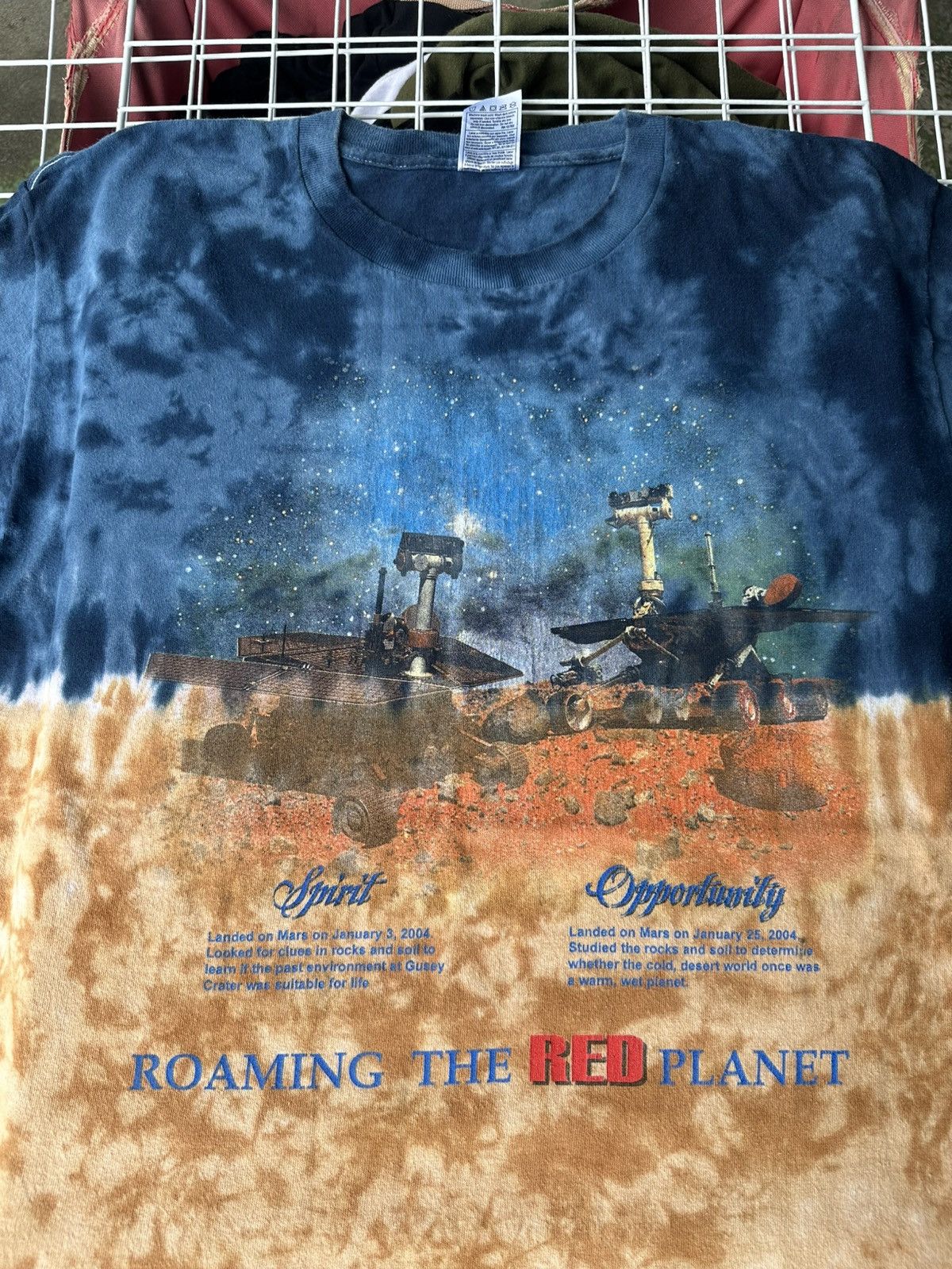Vintage Vintage NASA Roaming The Red Planet 2004s Size US L / EU 52-54 / 3 - 2 Thumbnail