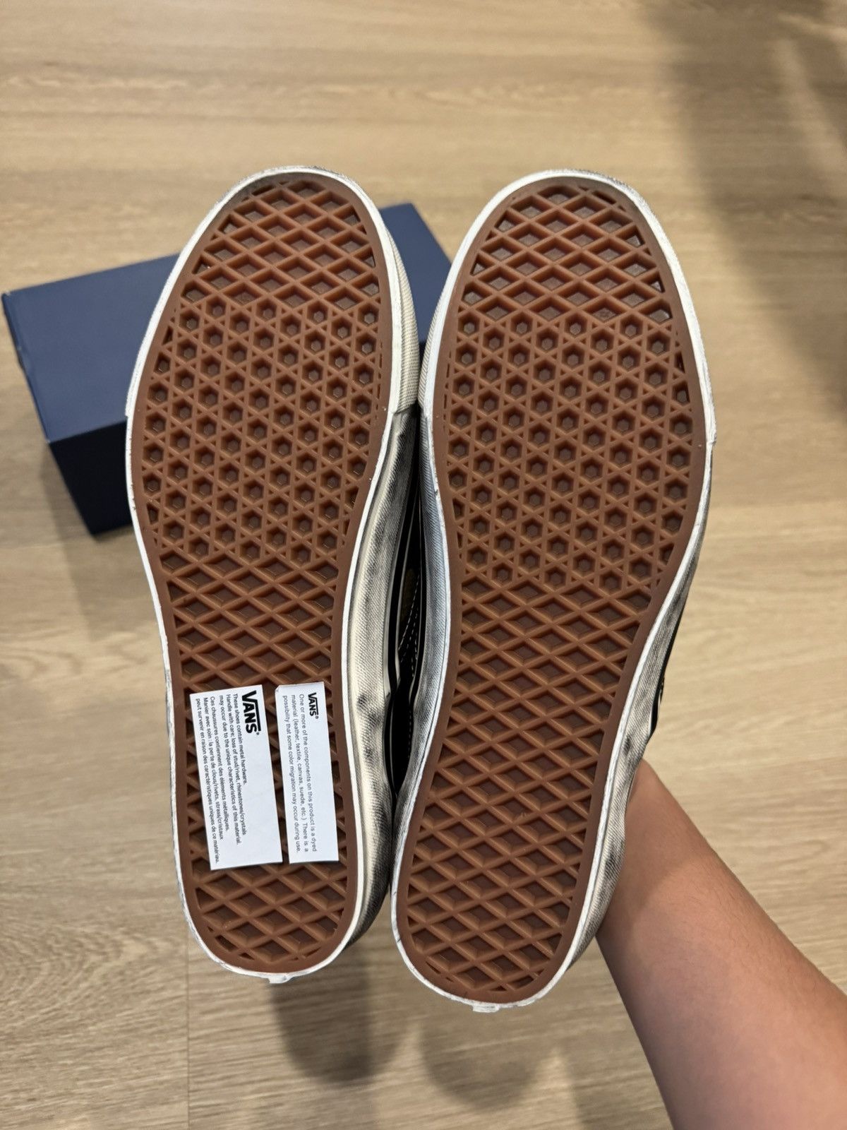 Vans Vans Camo Pearlized Slip Ons Size US 11 / EU 44 - 3 Thumbnail
