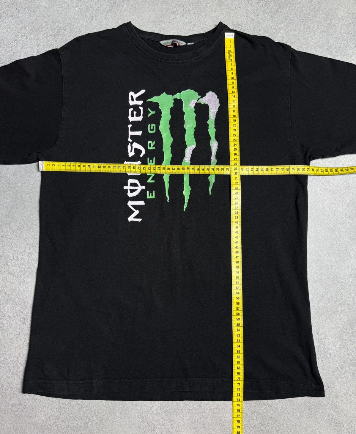 Vintage Monster Energy Big Logo T-Shirt Size US L / EU 52-54 / 3 - 8 Thumbnail